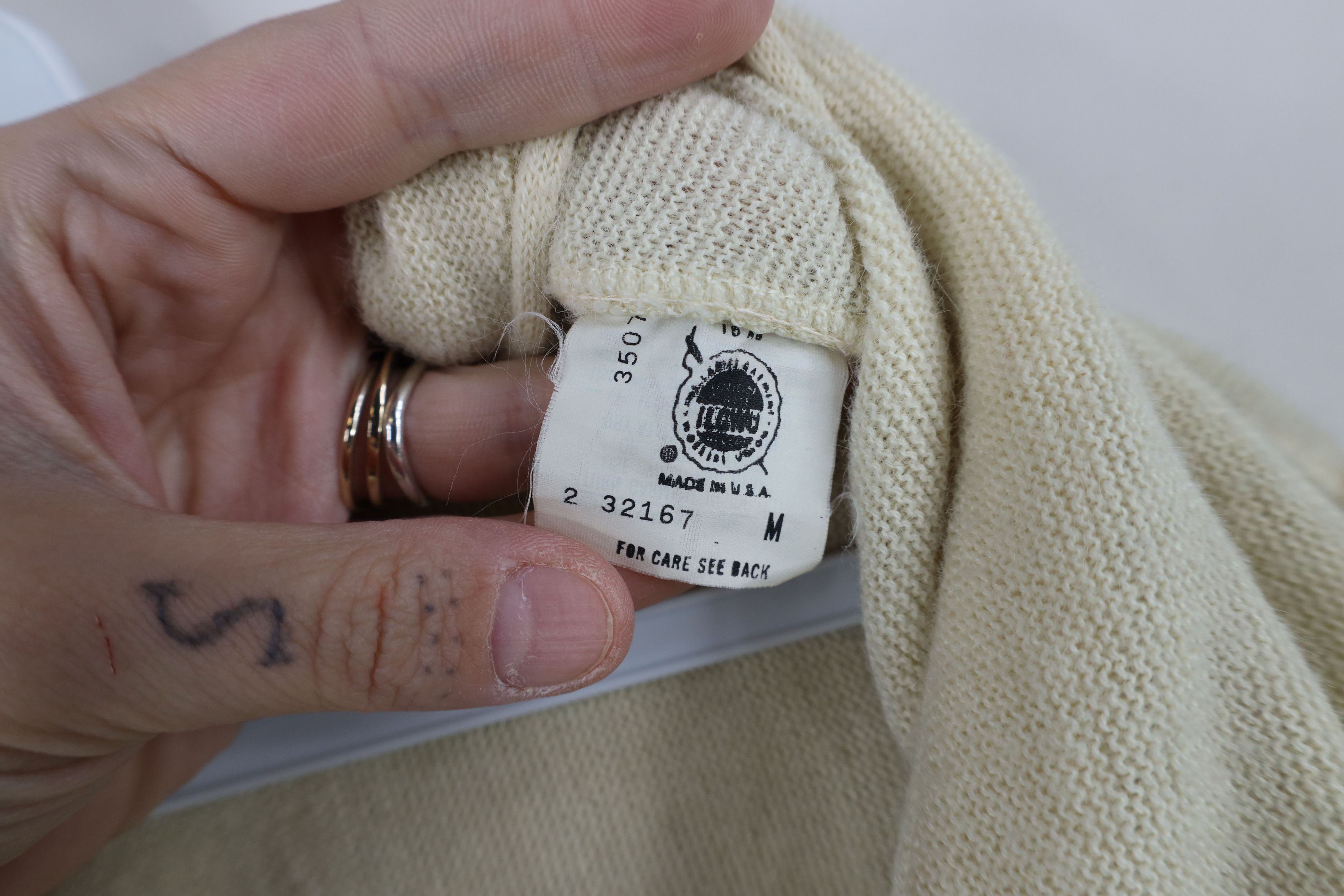 Vintage Vintage 70s Streetwear Button Cardigan Sweater Beige USA Size US M / EU 48-50 / 2 - 9 Thumbnail