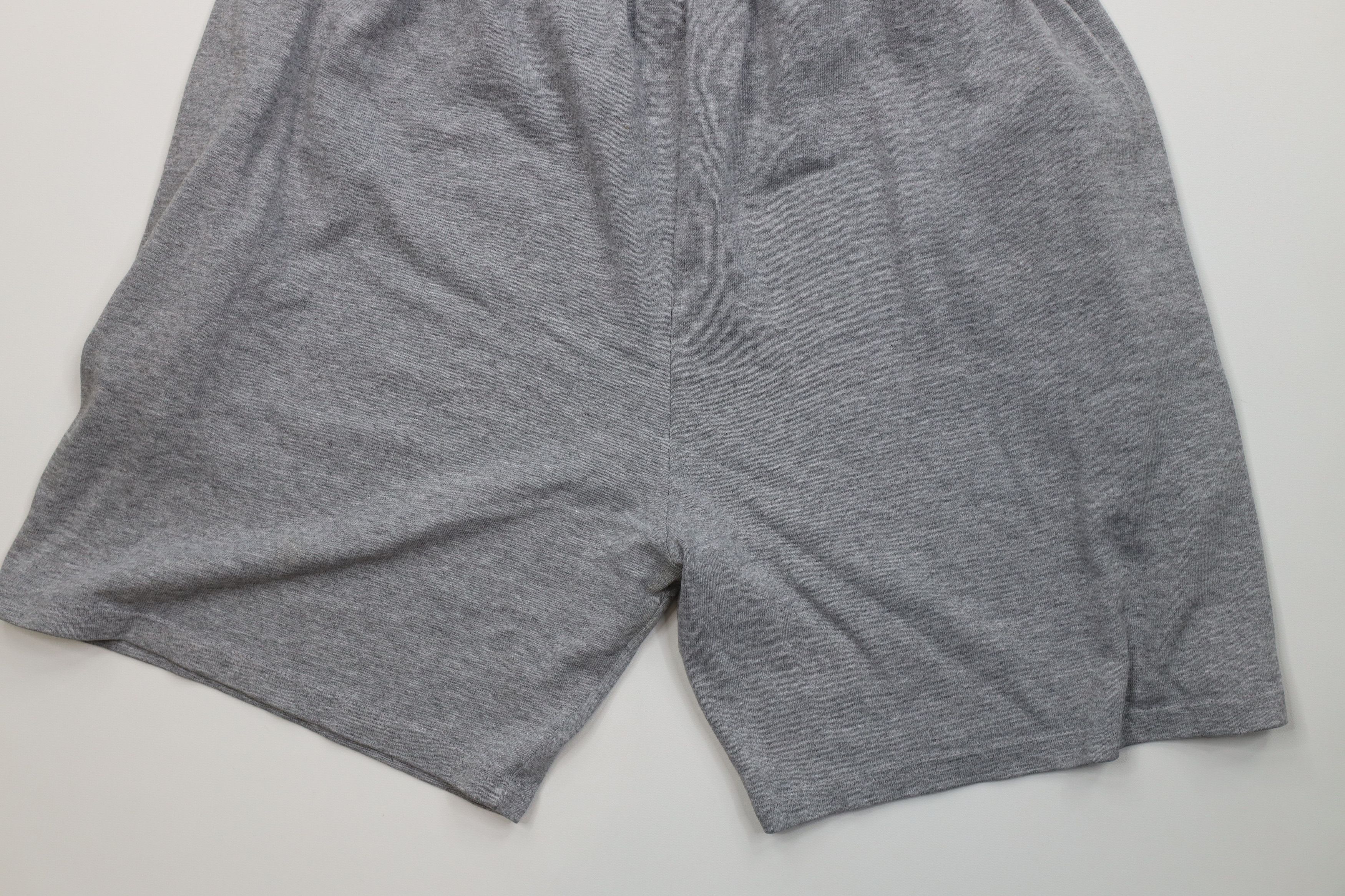 Champion Vintage 90s Champion Above Knee Shorts Heather Gray Size US 34 / EU 50 - 11 Thumbnail