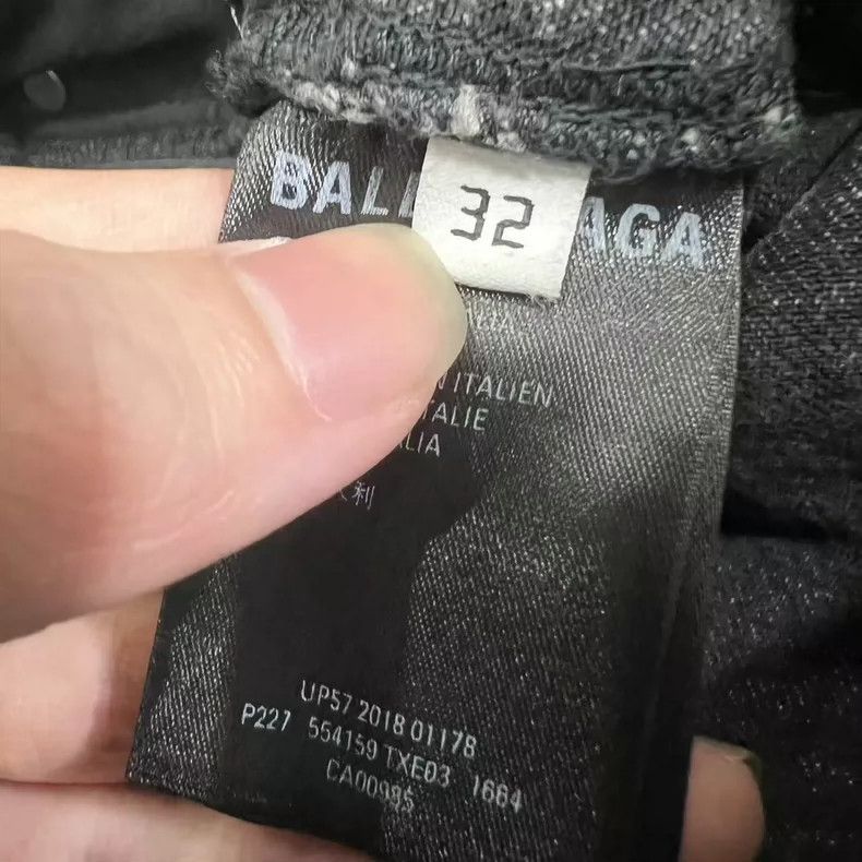 Balenciaga Balenciaga Denim shorts Size US 32 / EU 48 - 4 Thumbnail