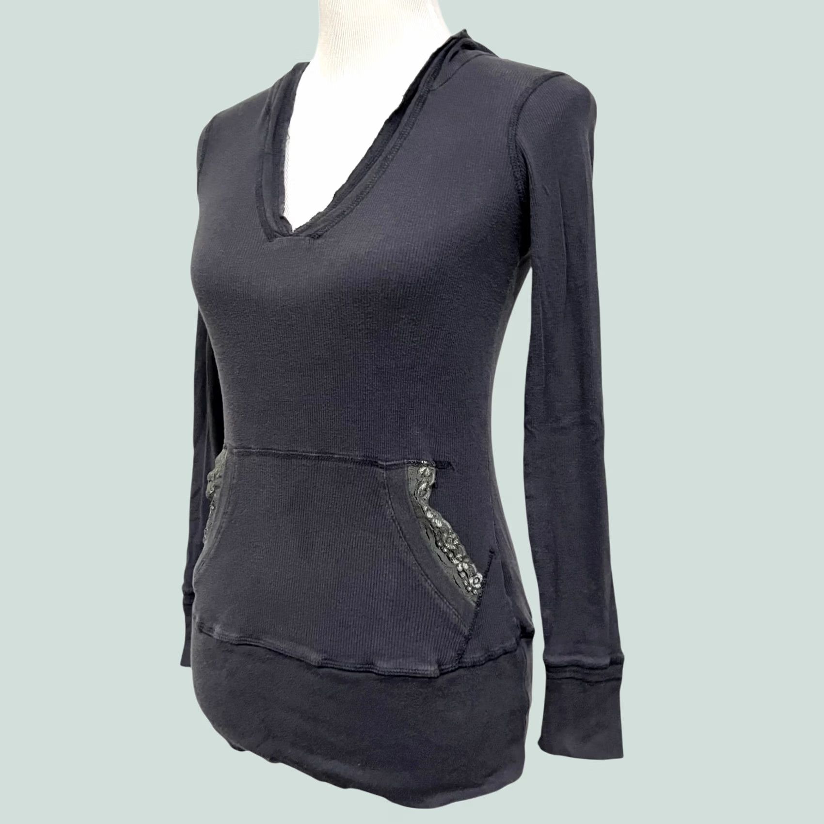 L.E.I. VINTAGE LEI Hoodie Top Pullover Tunic Gray 100% Cotton Size Large Women's Casual Y2K Lace Pocket Distressed Size L / US 10 / IT 46 - 1 Thumbnail