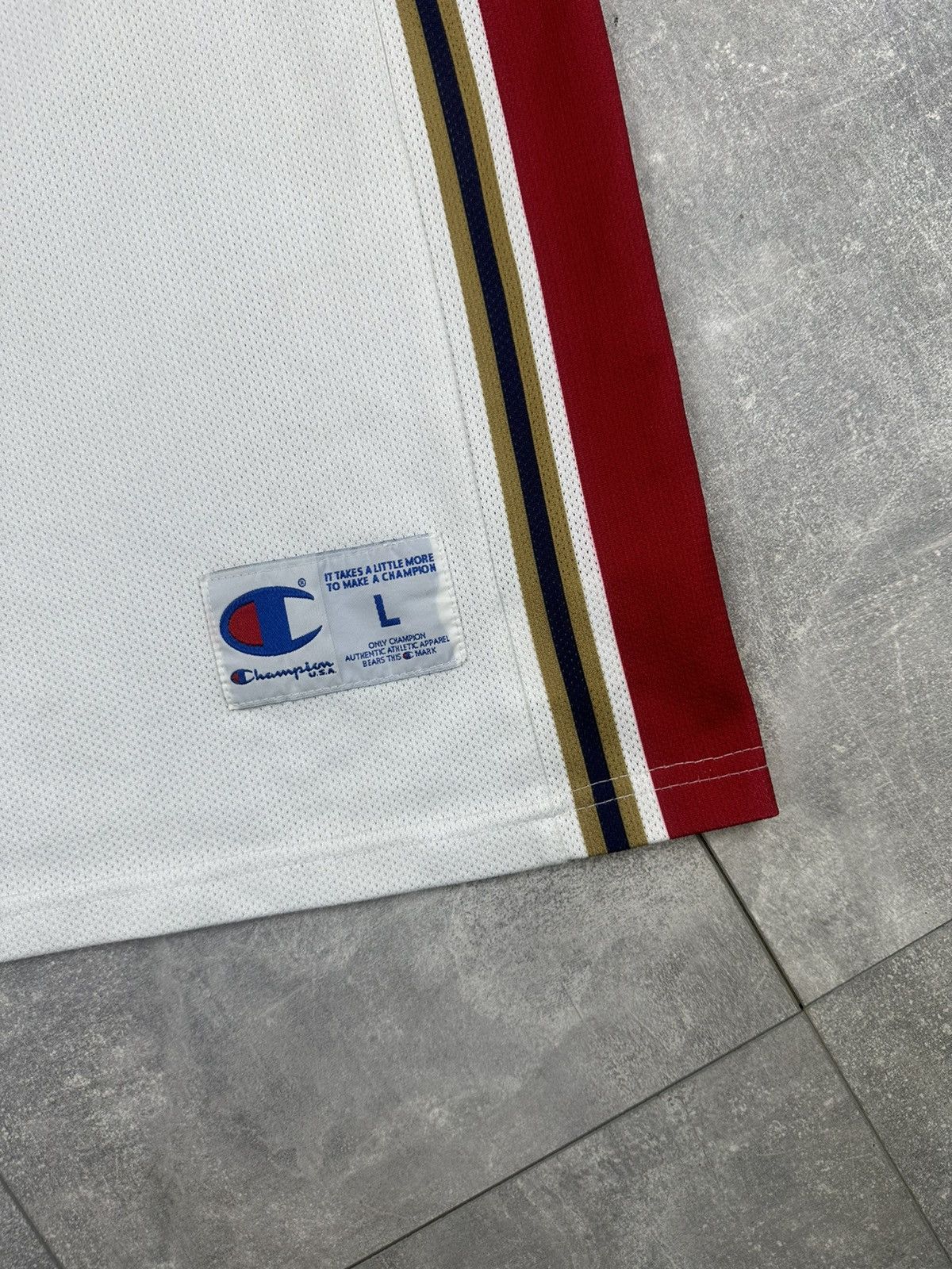 Champion Champion Cavaliers Lebron James 23 Basketball Jersey Size US L / EU 52-54 / 3 - 15 Thumbnail