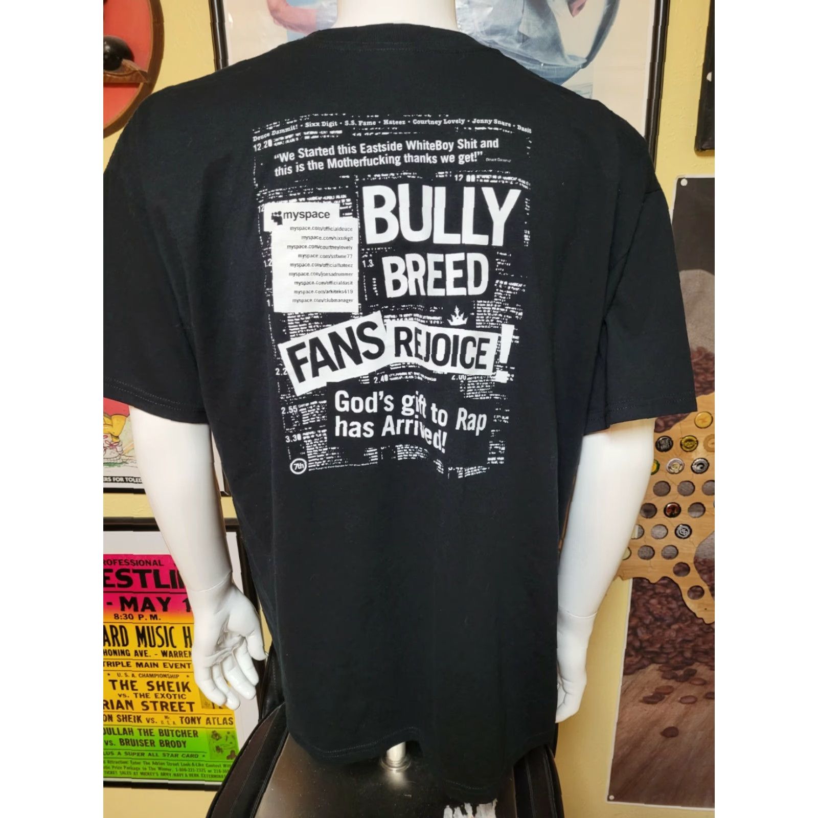 Gildan Bully Breed T Shirt XL Black Gildan 100% Cotton Short Sleeve Men Graphic Tee Rap Hip-Hop Toledo Hells Kitchen Dasit Hateez Bully Breed Ent Size US XL / EU 56 / 4 - 3 Thumbnail