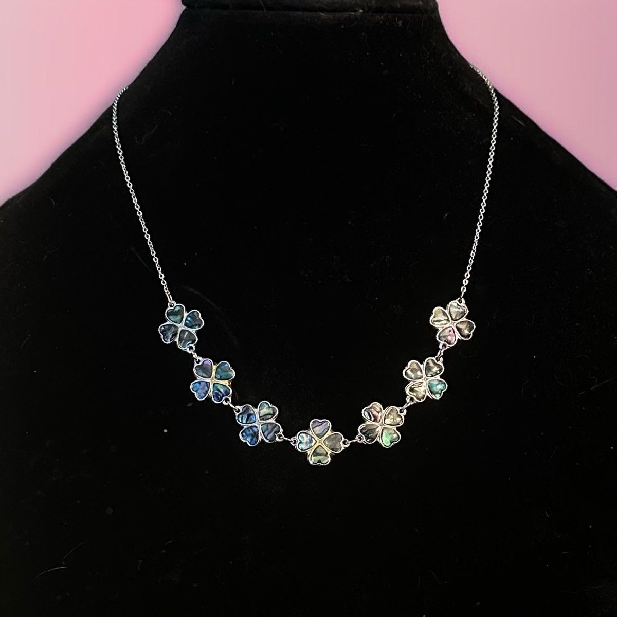 Vintage Vintage silver tone abalone clover necklace Size ONE SIZE - 1 Thumbnail