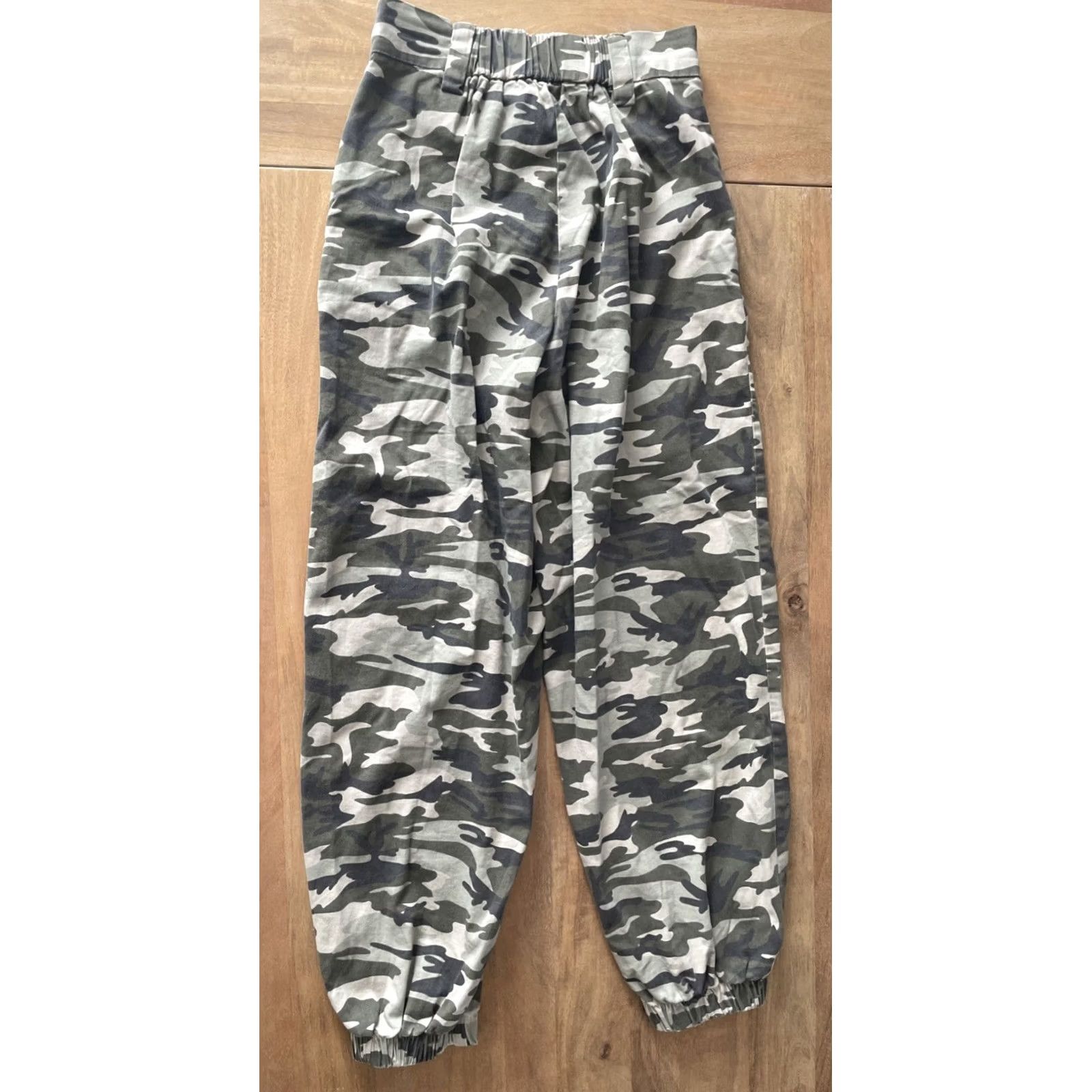 Urban Outfitters VINTAGE Urban Outfitters BDG Baggy Camo Pants Women's Medium Hi Rise Tapered Army Grunge Size 32" / US 10 / IT 46 - 2 Thumbnail