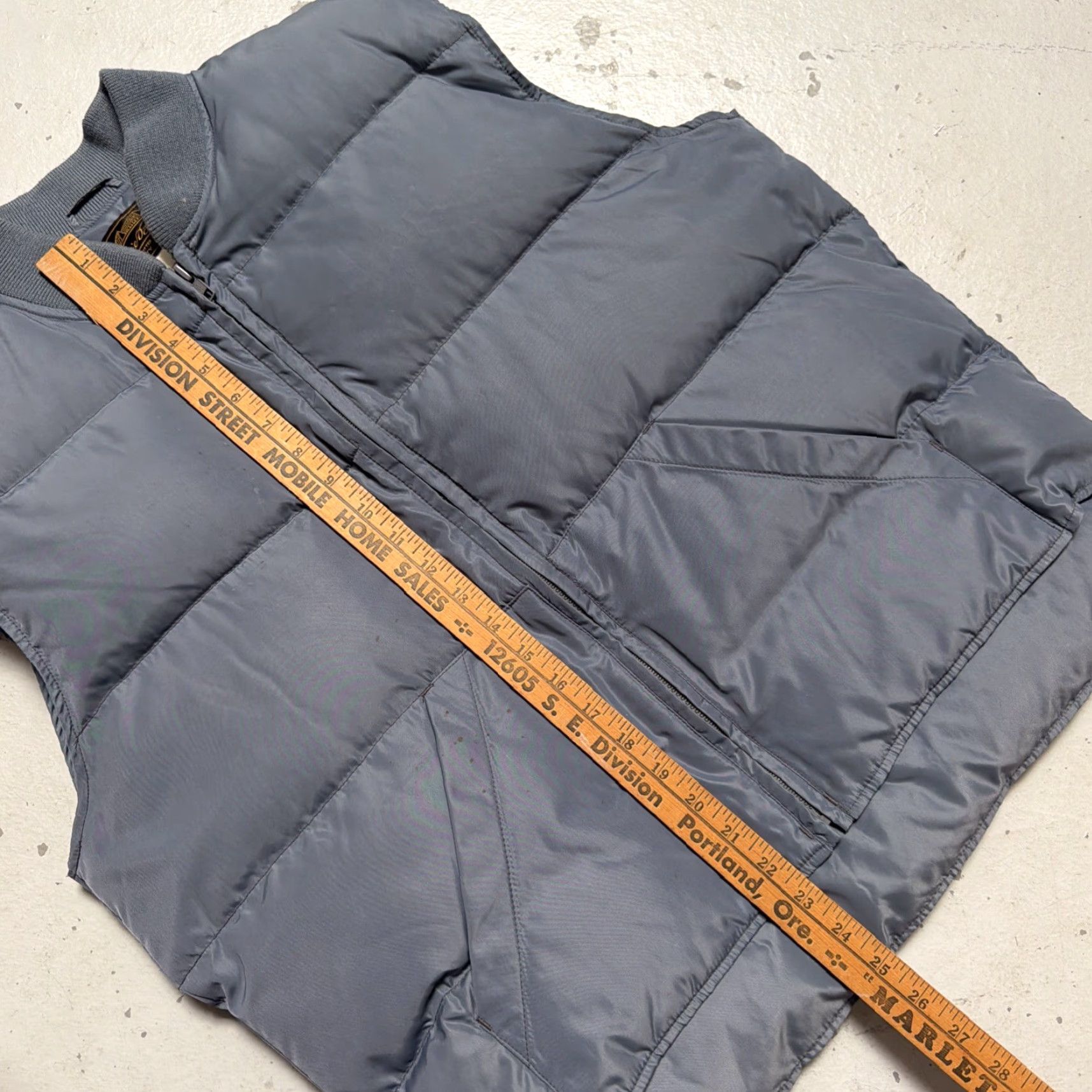 Eddie Bauer VINTAGE Eddie Bauer Goose Down Quilted Puffer Vest L Unisex Adults KS? Size US L / EU 52-54 / 3 - 5 Thumbnail