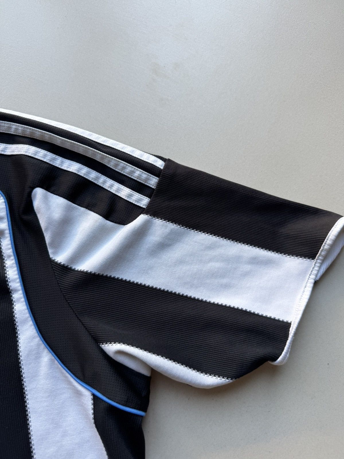 Newcastle United Football Shirt Adidas Soccer Vtg