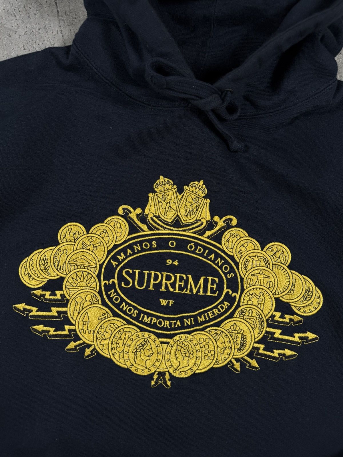 Supreme FW18 Supreme hoodie love or hate y2k Size US M / EU 48-50 / 2 - 10 Thumbnail