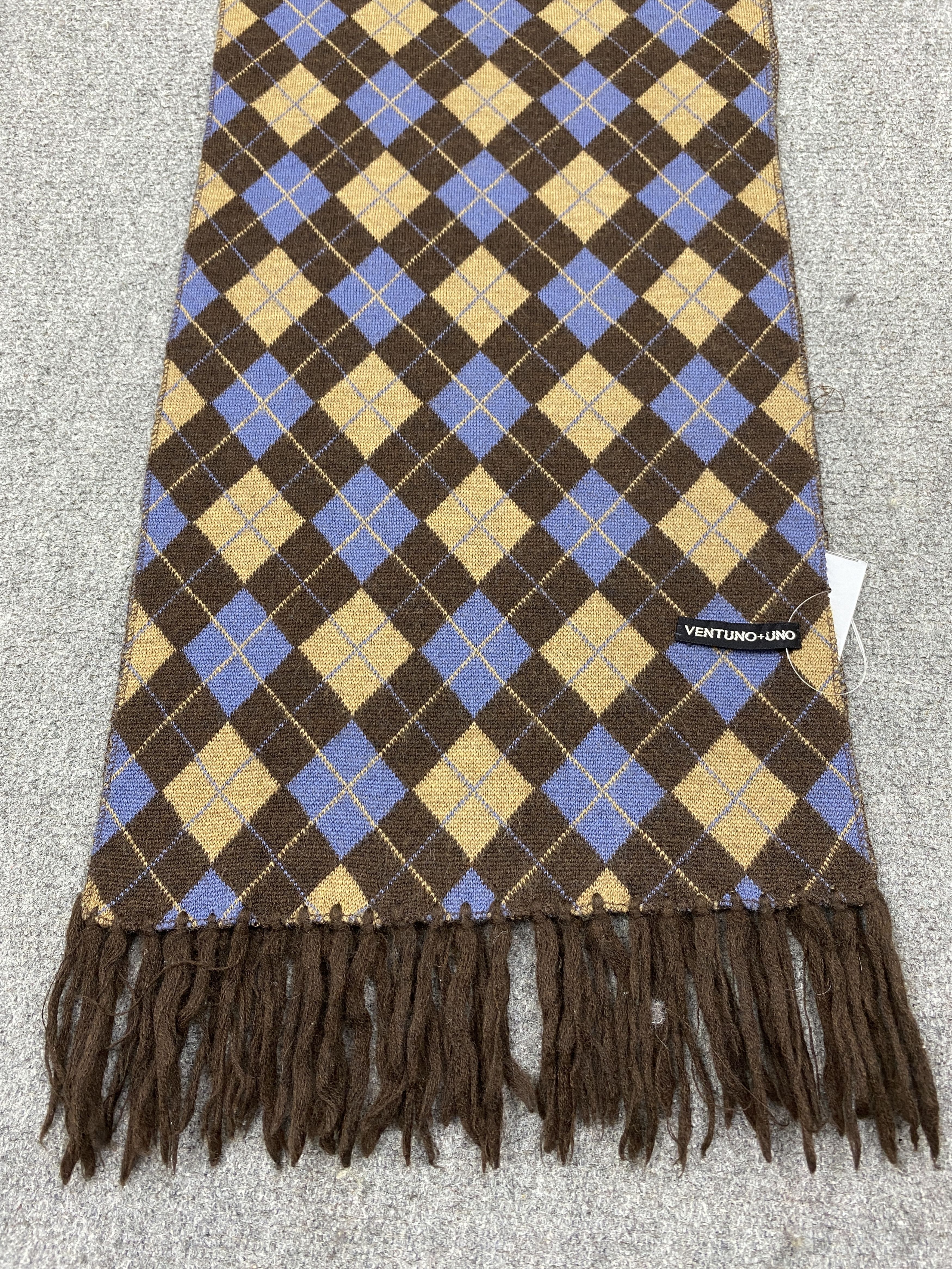 Japanese Brand Ventuno+Uno Scarf / Muffler / Neckwear SC0251 Size ONE SIZE - 3 Thumbnail