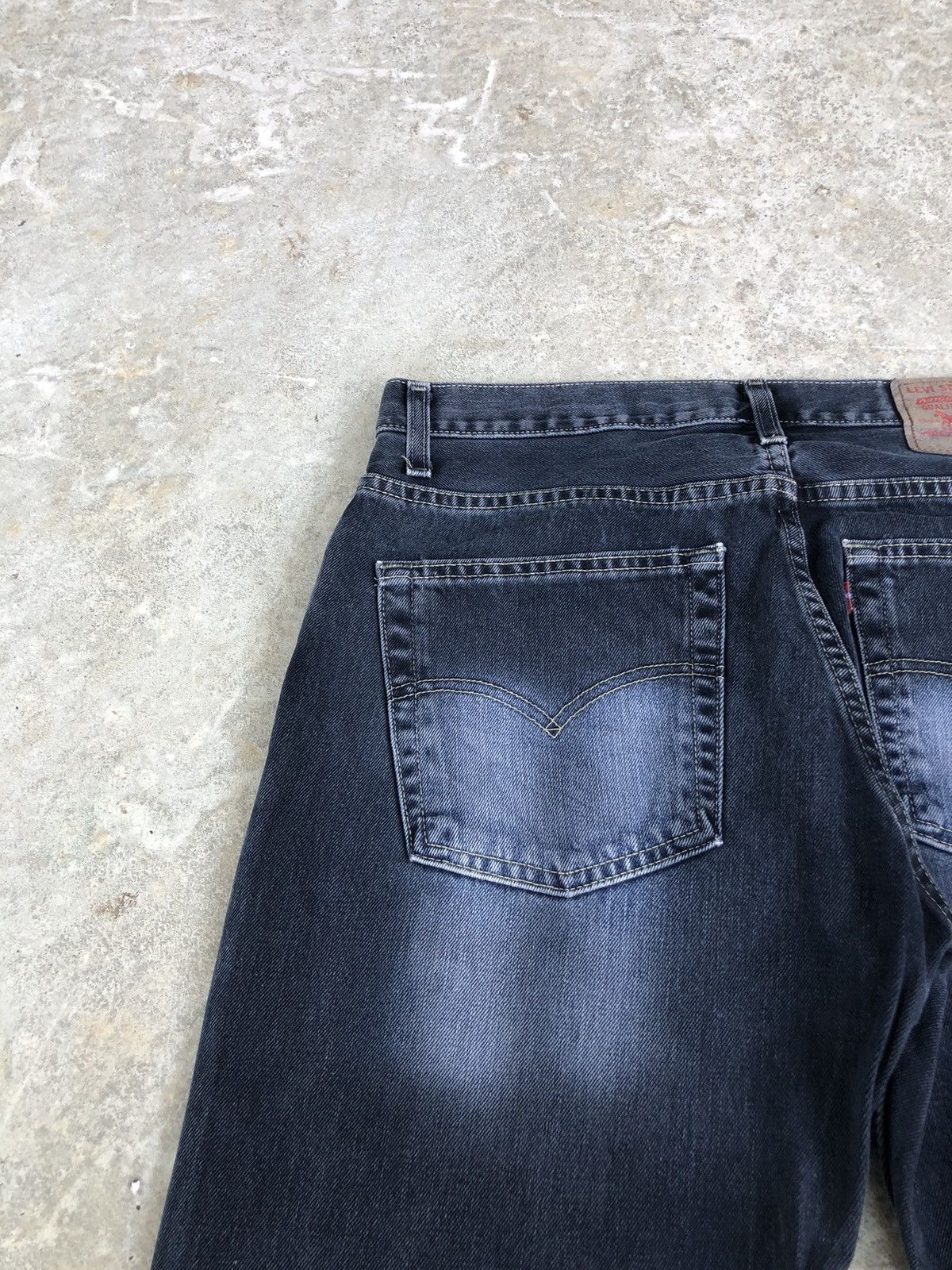 Levi's Vintage Clothing Y2k Levi’s Flared Jeans Bootcut Distressed Jeans 507 Size US 33 - 15 Thumbnail