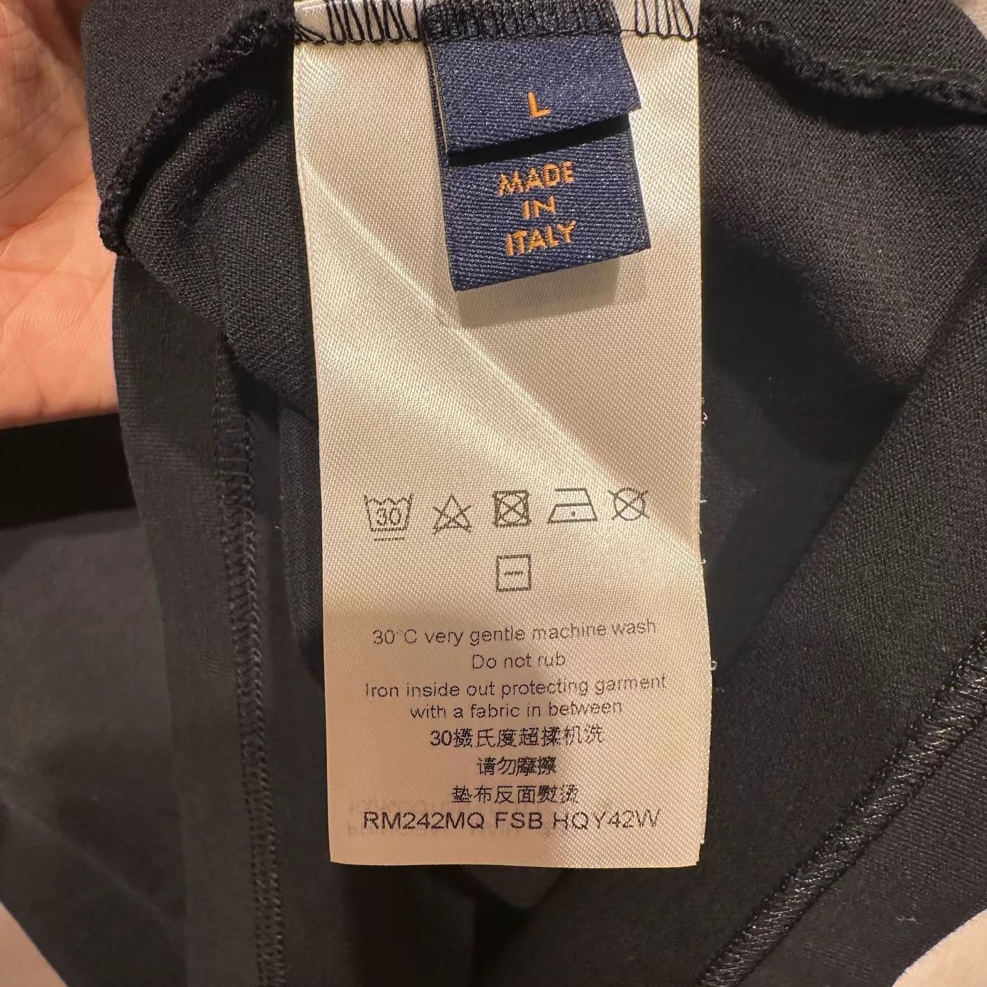 Louis Vuitton LV SS24 Black White Gradient All Over Print Tee L Size US L / EU 52-54 / 3 - 5 Thumbnail