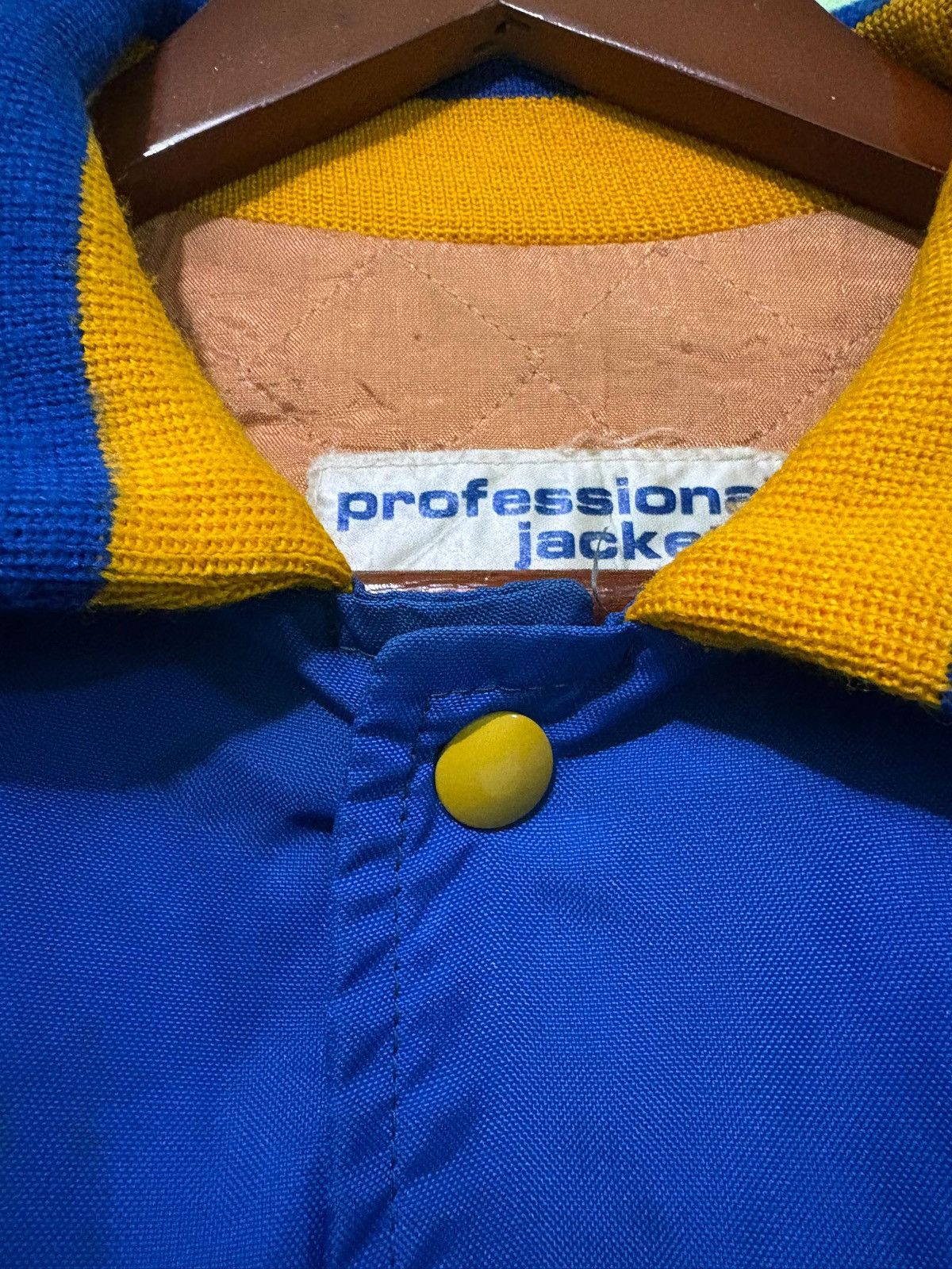 NHL × Wrangler Vintage 80’s NHL Wranglers Tokyo Nylon Jacket Design Size US L / EU 52-54 / 3 - 11 Thumbnail