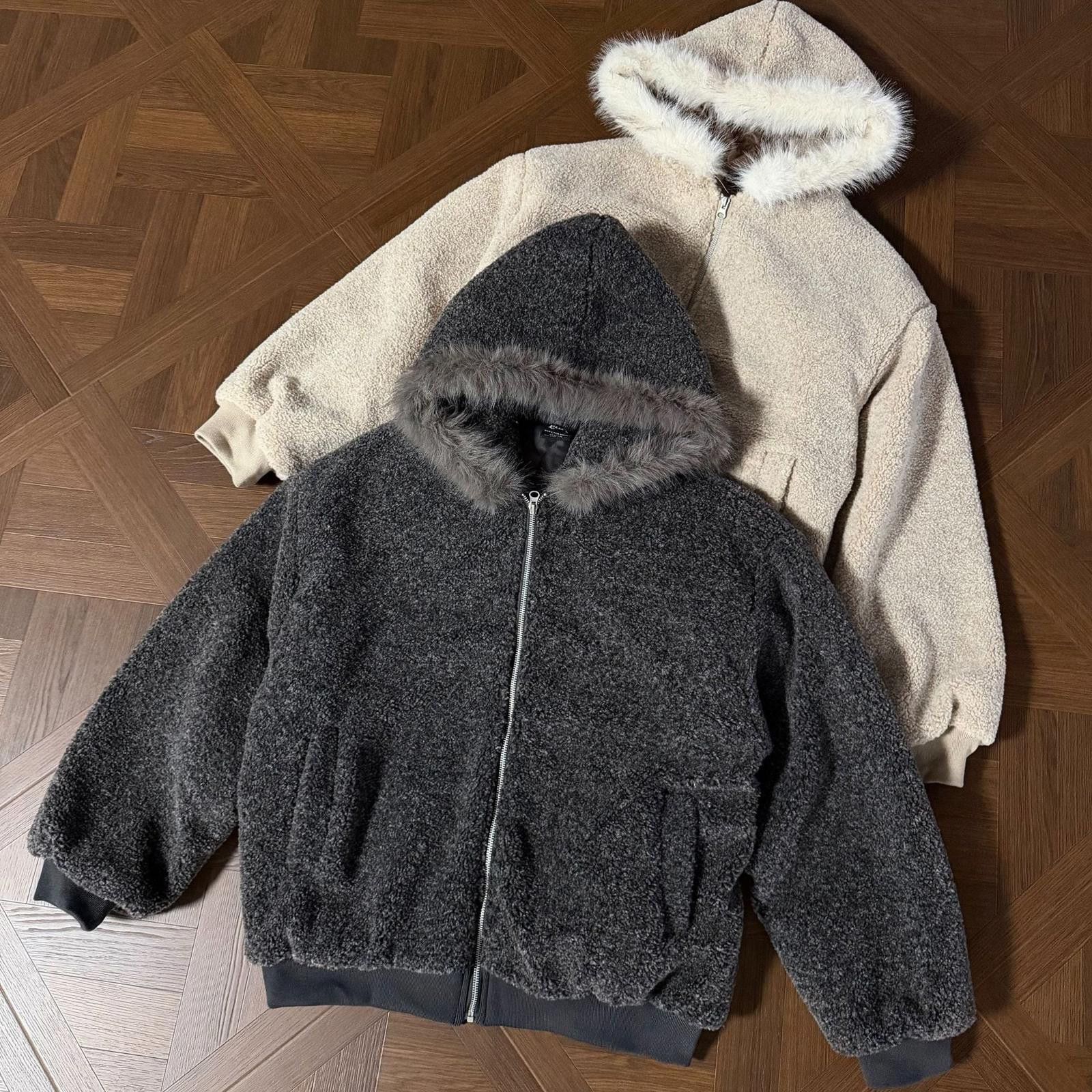 Japanese Brand Gray Faux Fur Hooded Teddy Jacket, Cozy Winter Outerwear Size US M / EU 48-50 / 2 - 2 Thumbnail