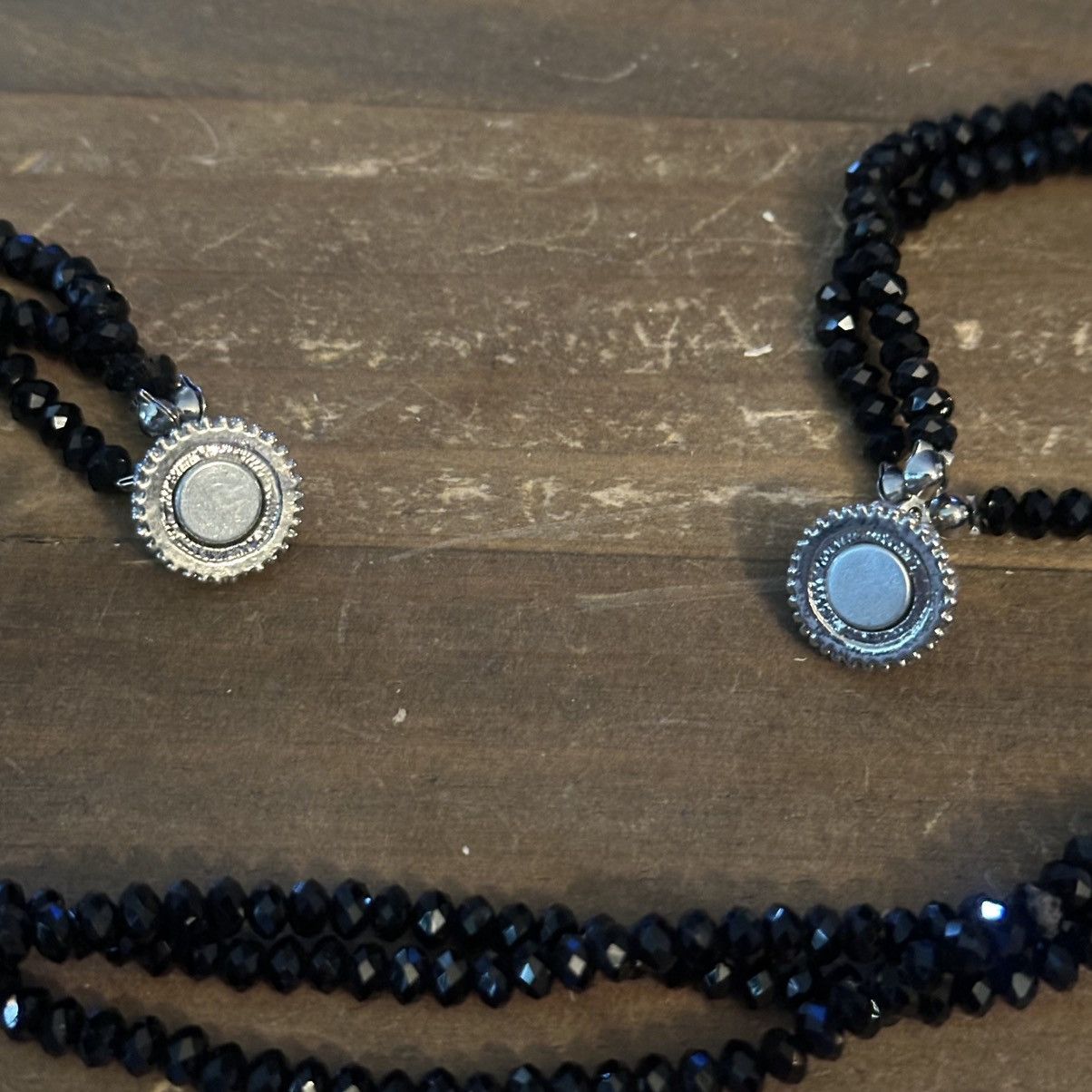Vintage Vintage triple strand black glass bead necklace Size ONE SIZE - 4 Thumbnail