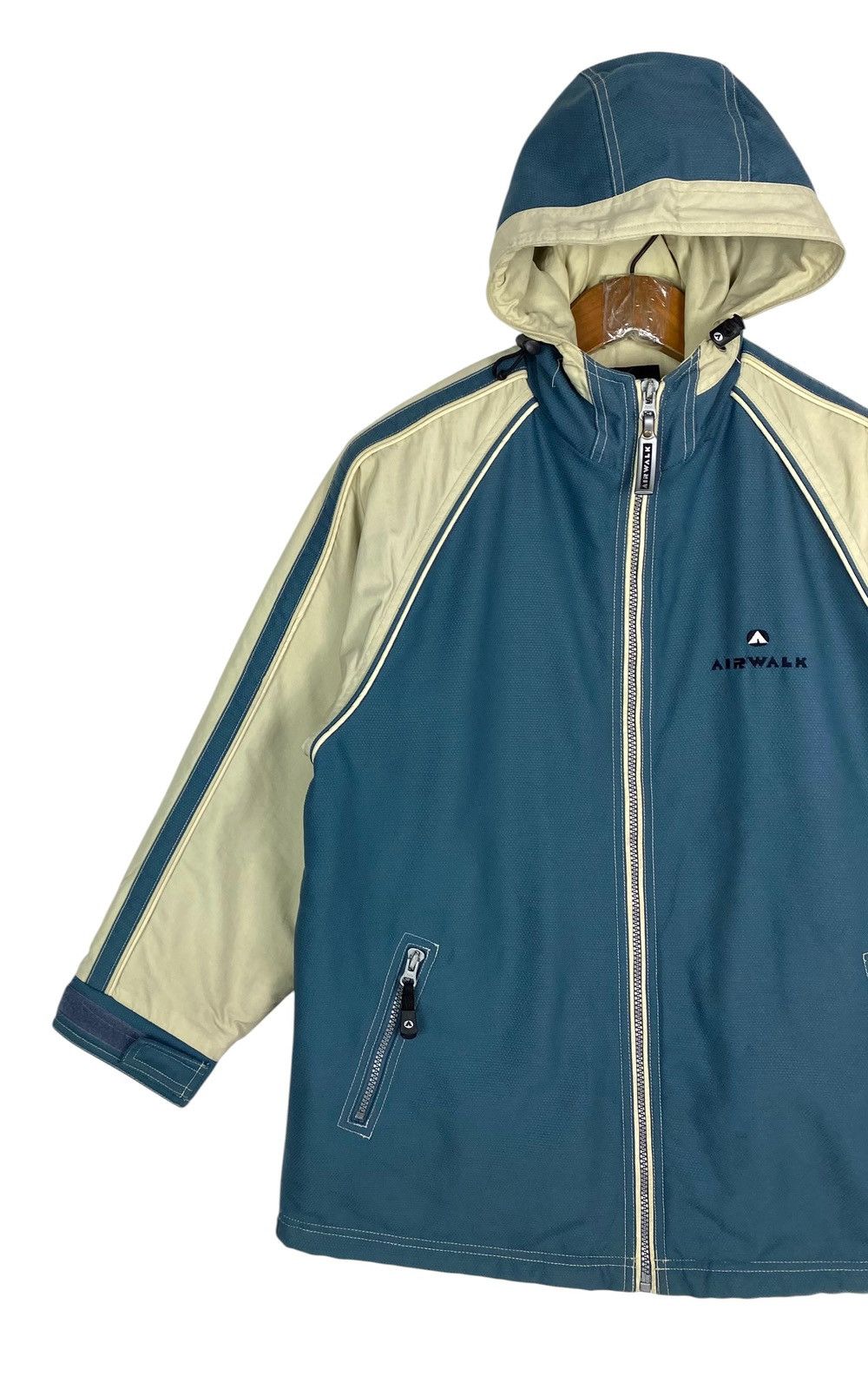 Airwalk Rare‼️ Airwalk Jacket Youth Size Size US S / EU 44-46 / 1 - 2 Thumbnail