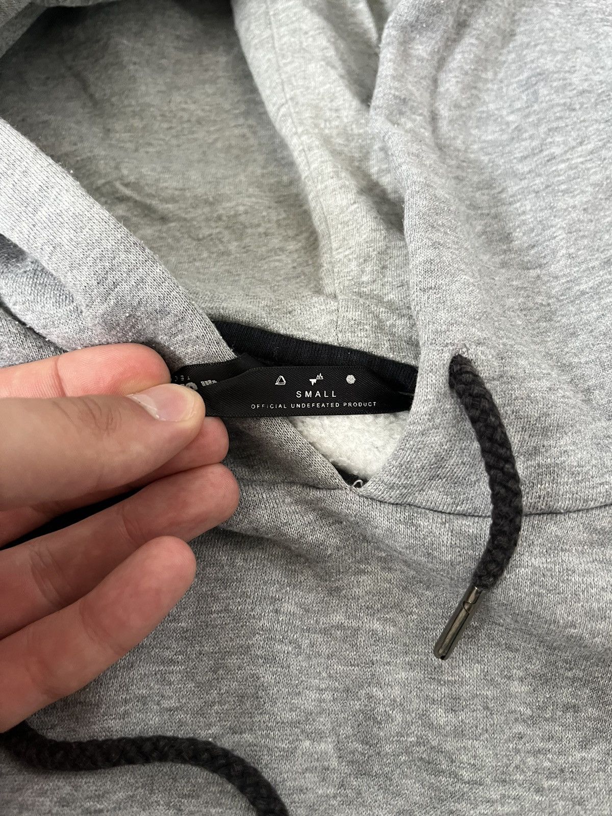 Undefeated × Vintage Undefeated x UACTP Grey Hoodie Size S Size US S / EU 44-46 / 1 - 9 Thumbnail