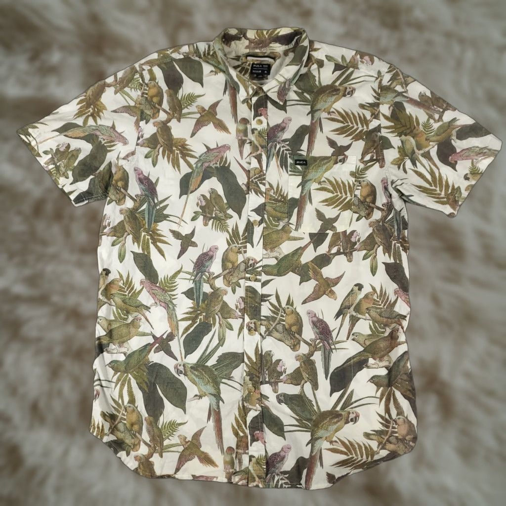 RVCA RVCA Shirt Mens XL Green Parrot Print Button-Up Short Sleeve Casual Cotton Size US XL / EU 56 / 4 - 1 Thumbnail