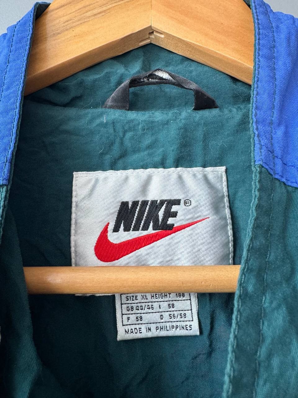 Nike 90’s NIKE VINTAGE TRACK JACKET RETRO LOGO Y2K SWOOSH RARE Size US XL / EU 56 / 4 - 4 Thumbnail