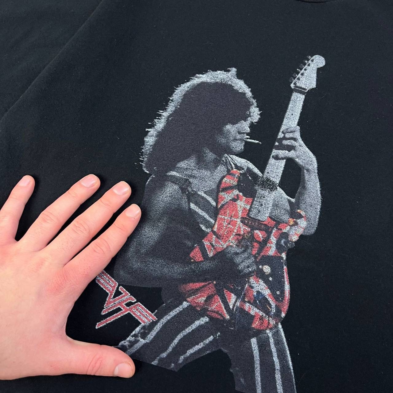 Band Tees Van Halen Vintage Y2K Big Logo Rock Band T-Shirt 1TS75 Size US XXL / EU 58 / 5 - 3 Thumbnail