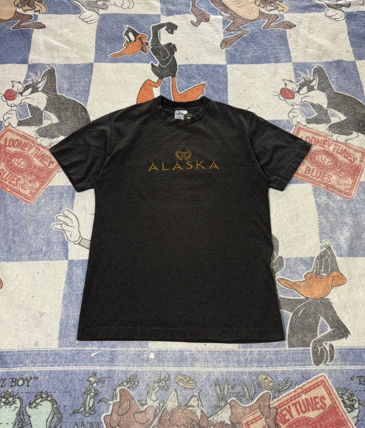 Vintage Vintage alaska tee Size US L / EU 52-54 / 3 - 1 Thumbnail