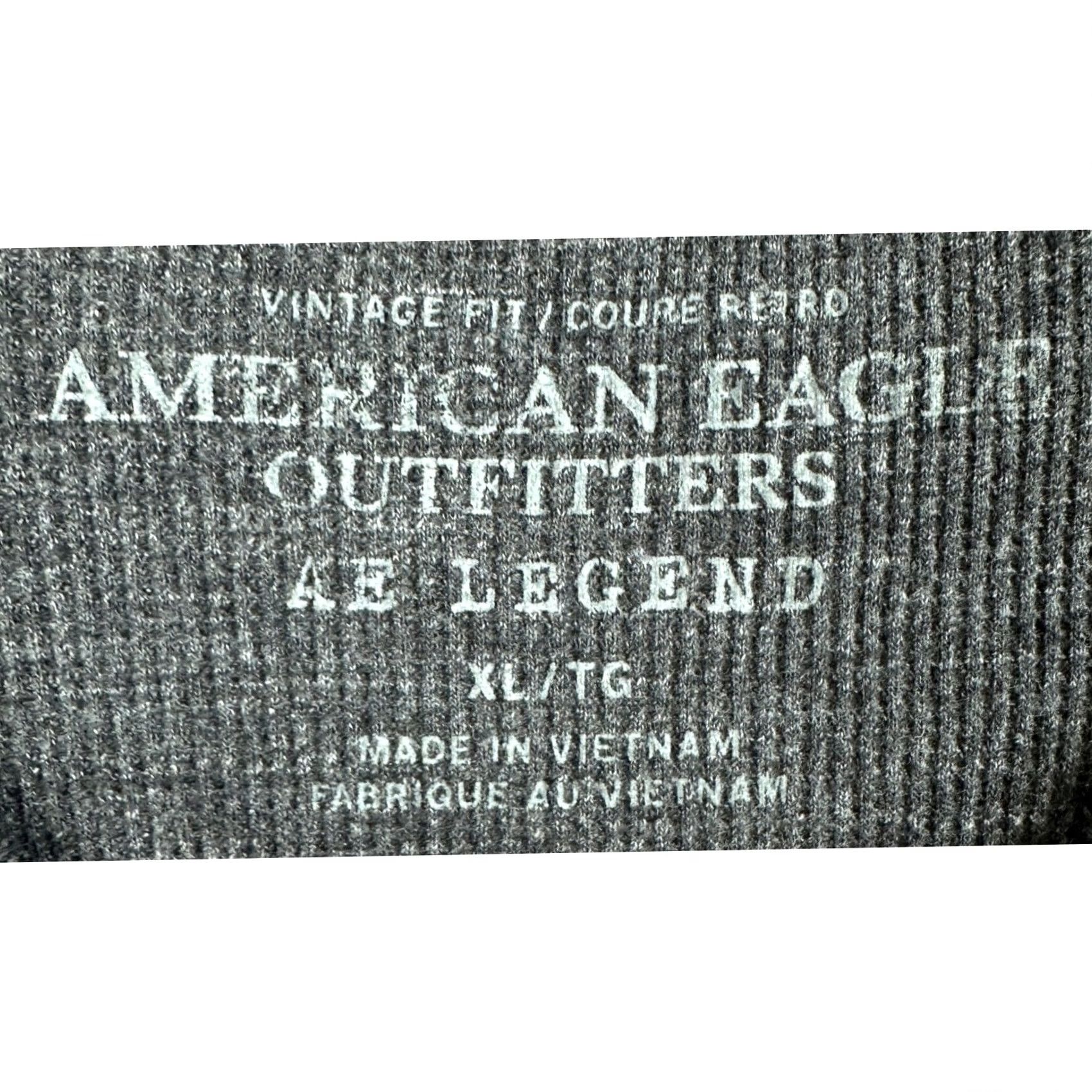 Vintage VINTAGE? No. American Eagle AE Legend Sweater Crew Neck Men XL Dark Gray Thermal Waffle Knit Size US XL / EU 56 / 4 - 4 Thumbnail