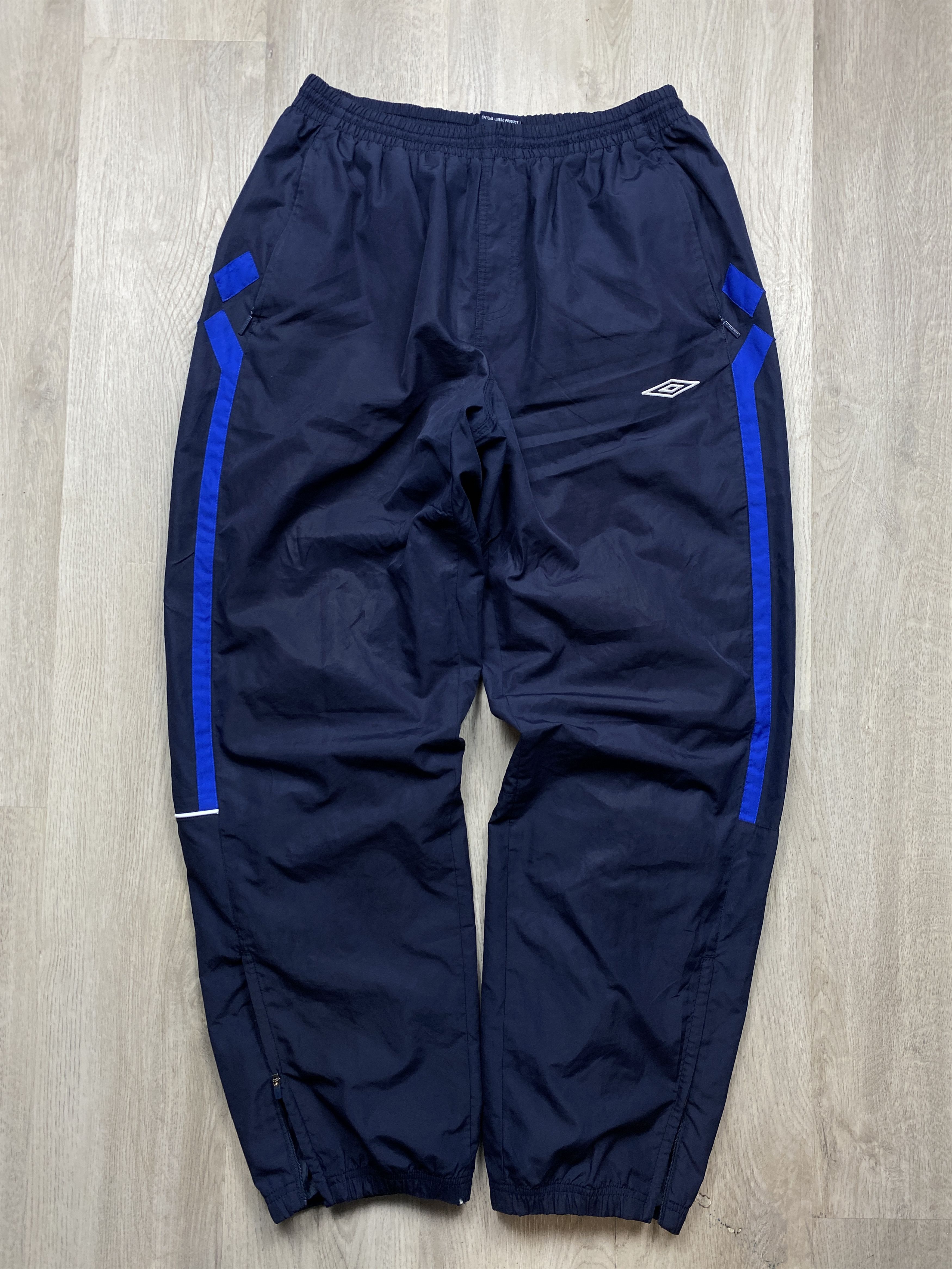 Umbro Umbro Vintage Mens Nylon Parachute Baggy Pants Drill style Size US 36 / EU 52 - 1 Thumbnail