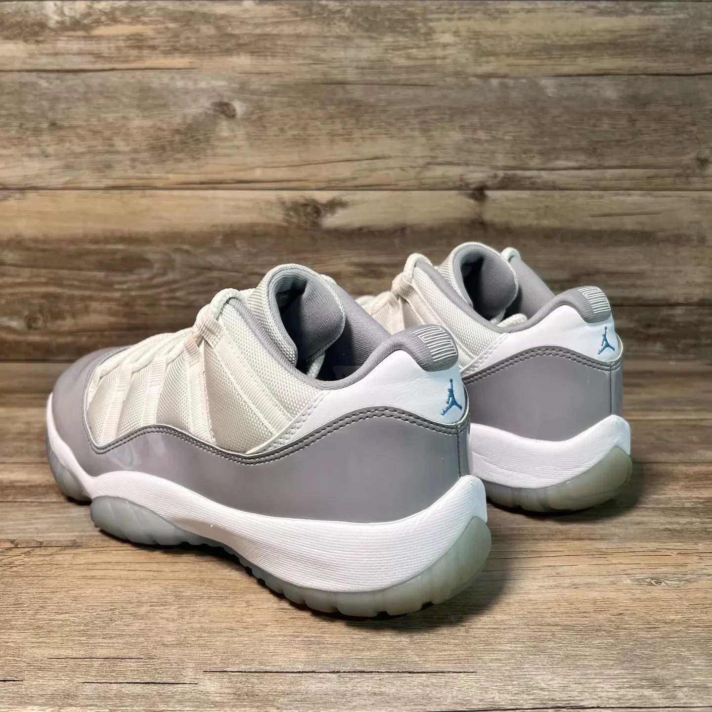 Nike Jordan AJ11 Low White/Grey 44 97 New AV2187-140 Size US 10 / EU 43 - 4 Thumbnail
