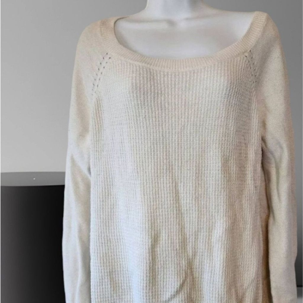 Banana Republic Banana Republic Off White Sweater Size L / US 10 / IT 46 - 1 Thumbnail