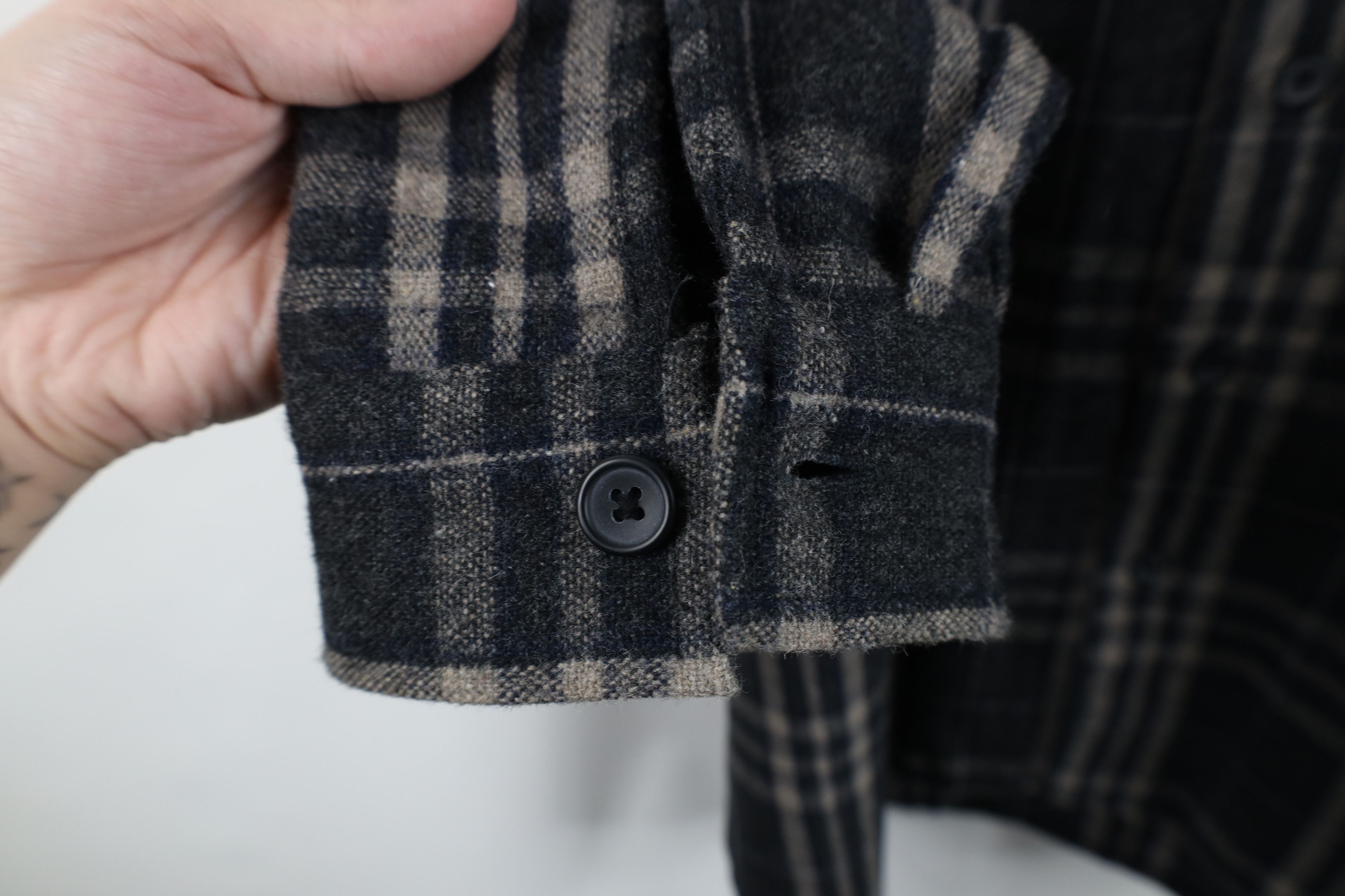 Vintage Vintage 90s Streetwear Knit Baggy Collared Button Shirt Size US L / EU 52-54 / 3 - 7 Thumbnail