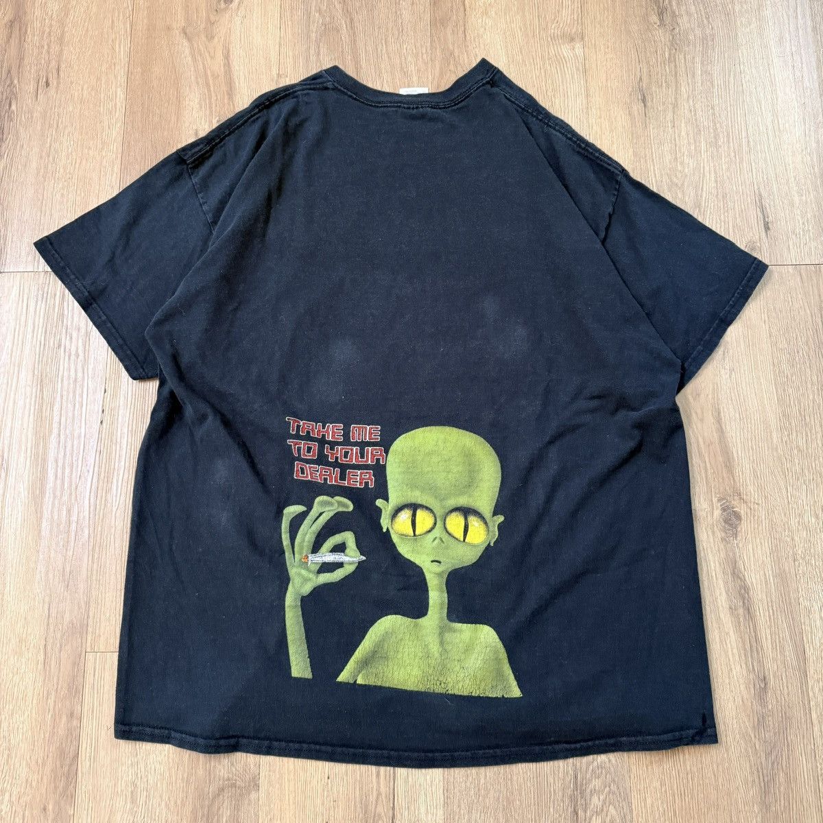Vintage Y2K Alien Take Me To Your Dealer Tee Size US XL / EU 56 / 4 - 2 Thumbnail