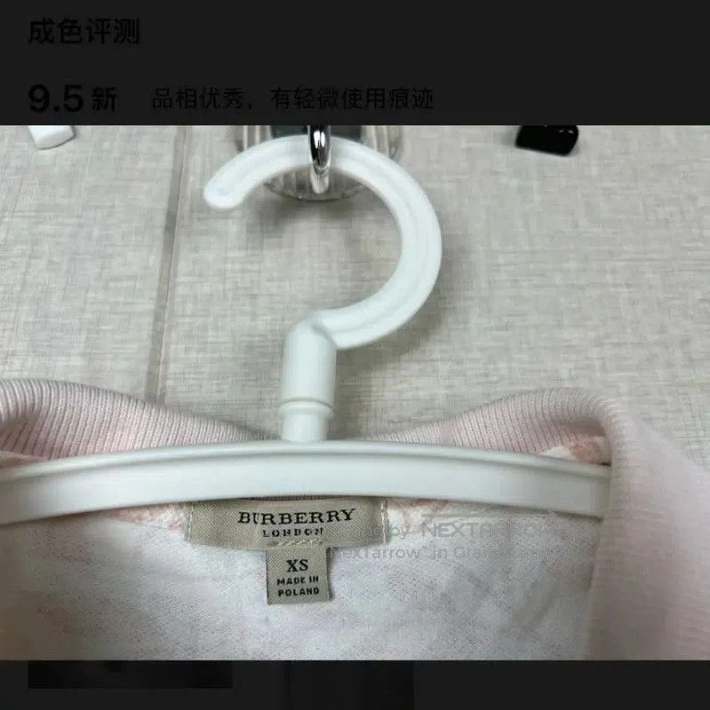 Burberry Burberry Light Pink Floral Pattern Cotton T-Shirt. Size XS / US 0-2 / IT 36-38 - 4 Thumbnail
