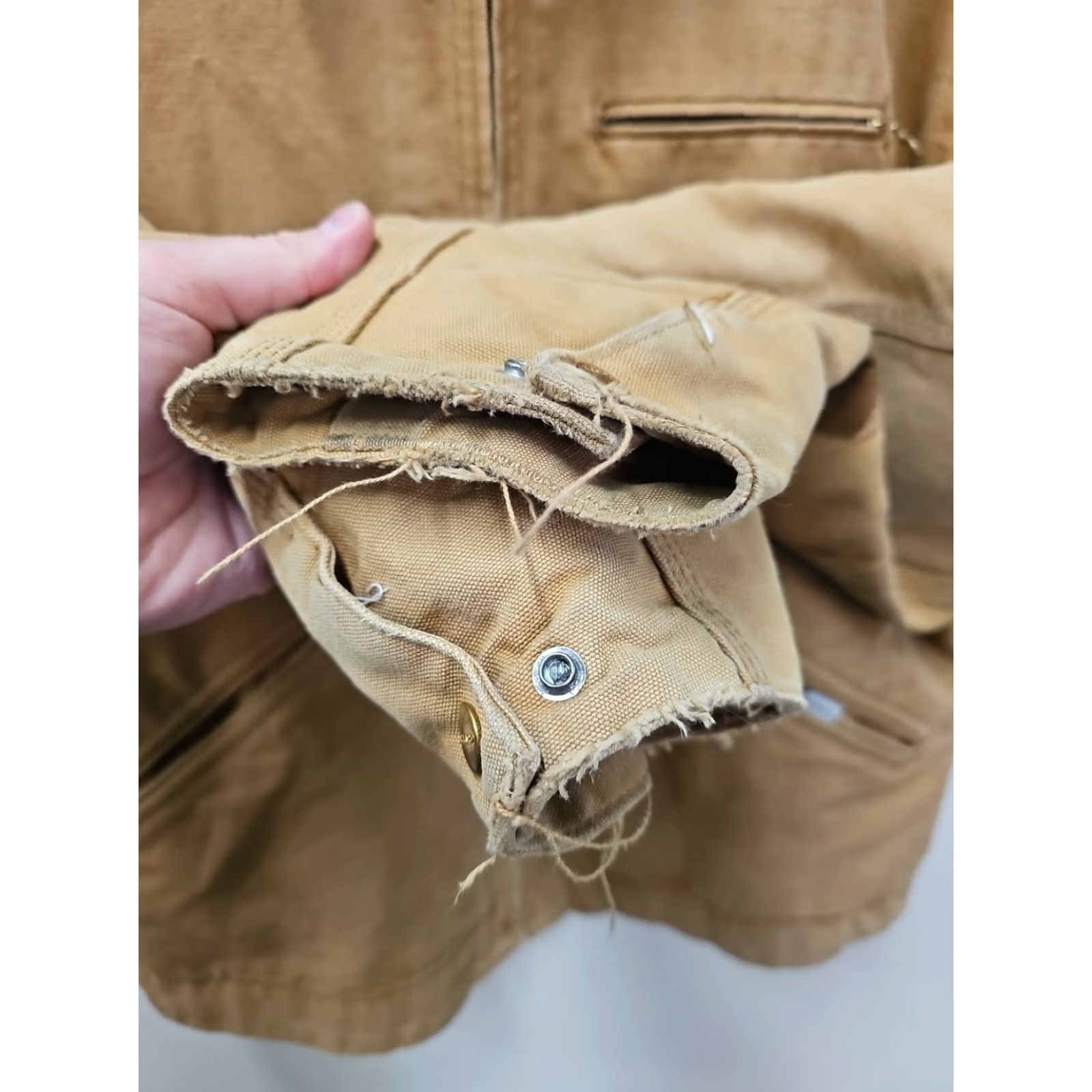 Carhartt VINTAGE Carhartt Jacket Shoulder? No - Use accurate: Carhartt J97 Jacket Mens 90s Workwear Brown L/XL Blanket Lined Distressed Faded USA Size US M / EU 48-50 / 2 - 5 Thumbnail