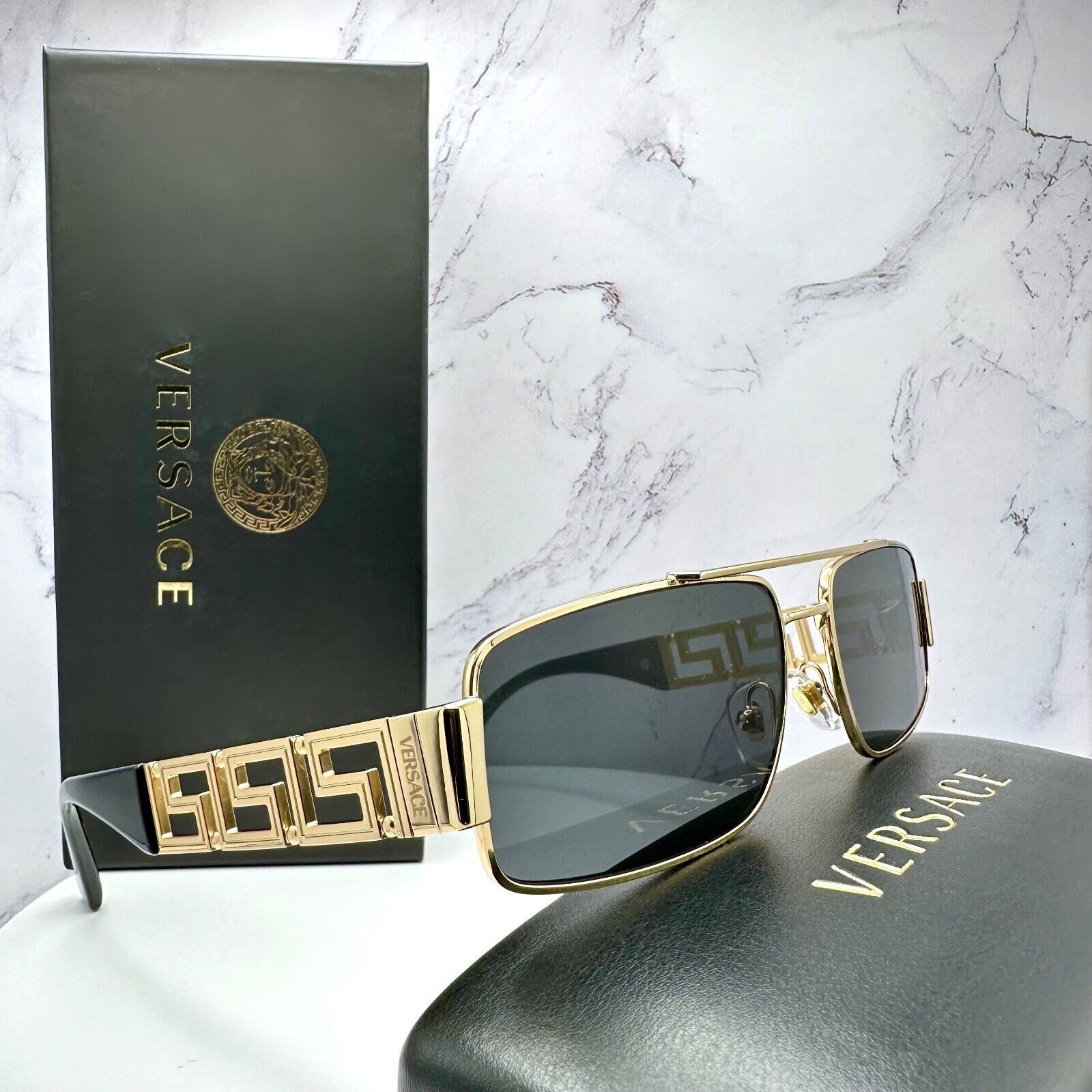 Versace Versace Sunglasses Gold Rectangle Metal Logo Black Retro Size ONE SIZE - 20 Thumbnail