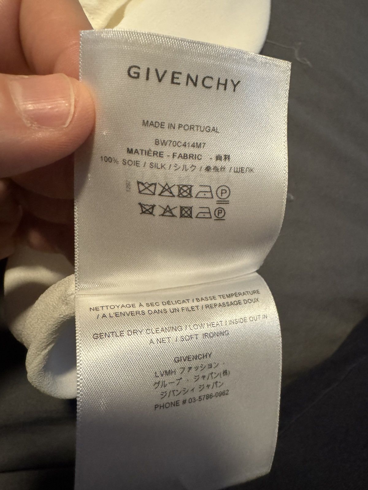 Givenchy White givenchy t-shirt - SILK Size US XS / EU 42 / 0 - 11 Thumbnail