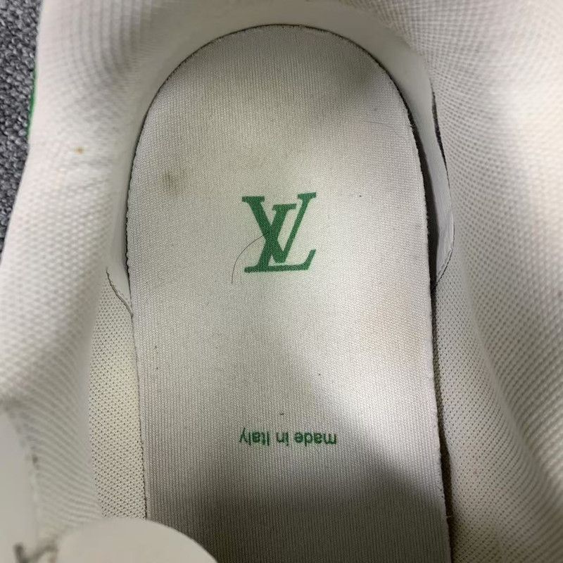 Louis Vuitton Louis Vuitton Classic Low-Top Trainer in White Green Size US 8 / IT 38 - 6 Thumbnail