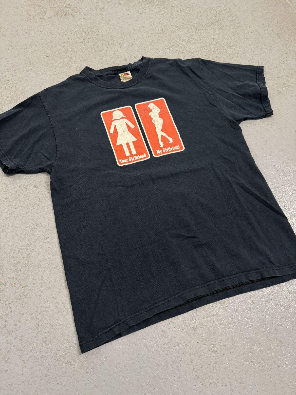 Vintage Vintage 00s Your Girlfriend My Girlfriend T-Shirt Size US L / EU 52-54 / 3 - 3 Thumbnail