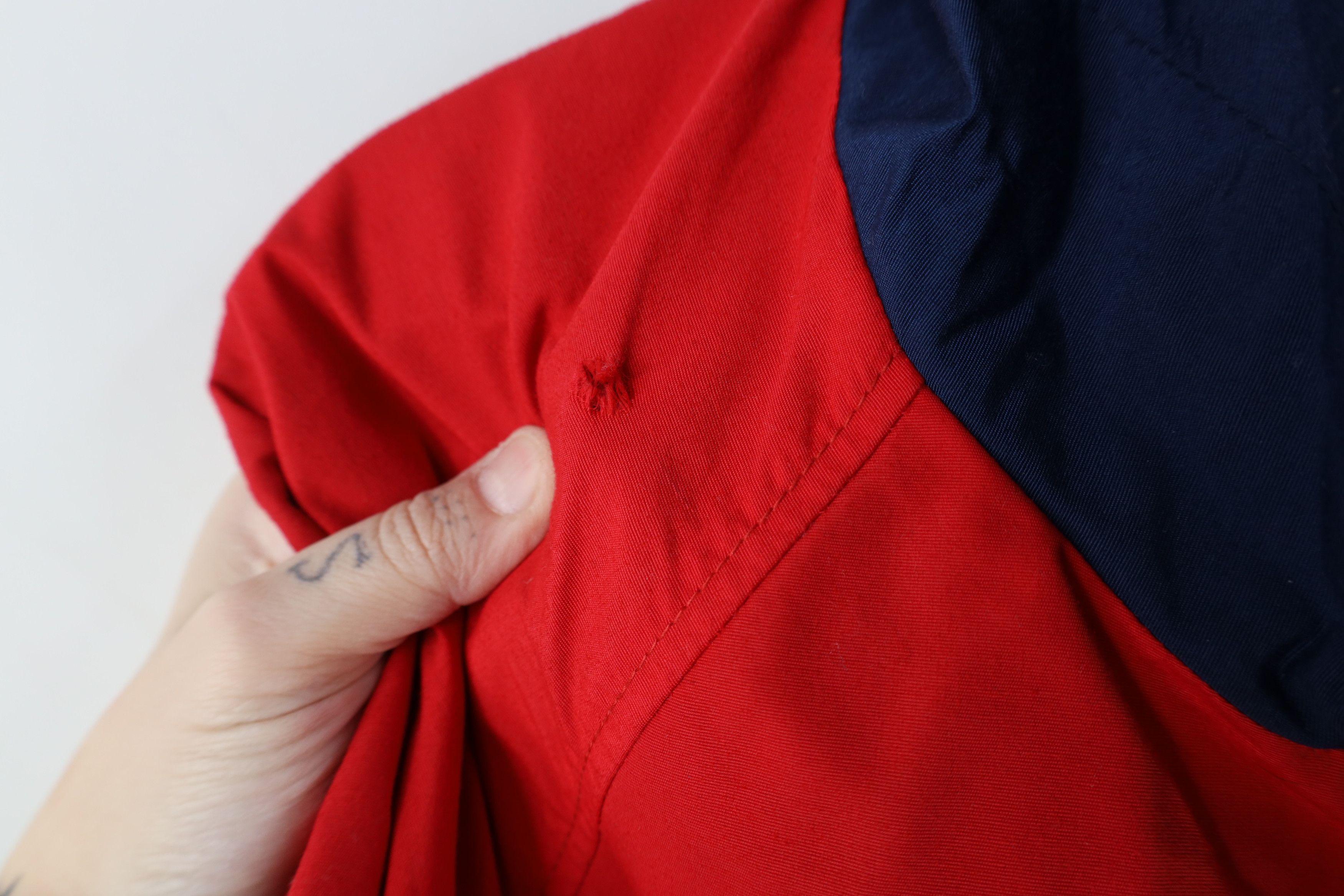 Vintage Vintage 90s Streetwear Waterproof Sailing Bomber Jacket USA Size US L / EU 52-54 / 3 - 7 Thumbnail