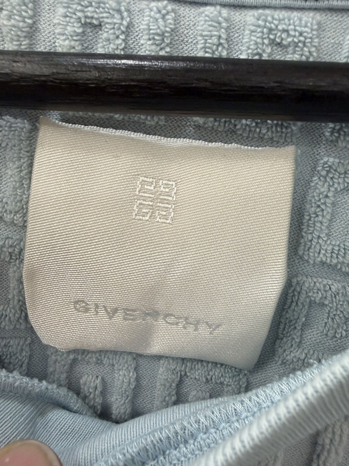 Givenchy Givenchy 4G Motif Towel T Shirt Light Blue Size US L / EU 52-54 / 3 - 5 Thumbnail