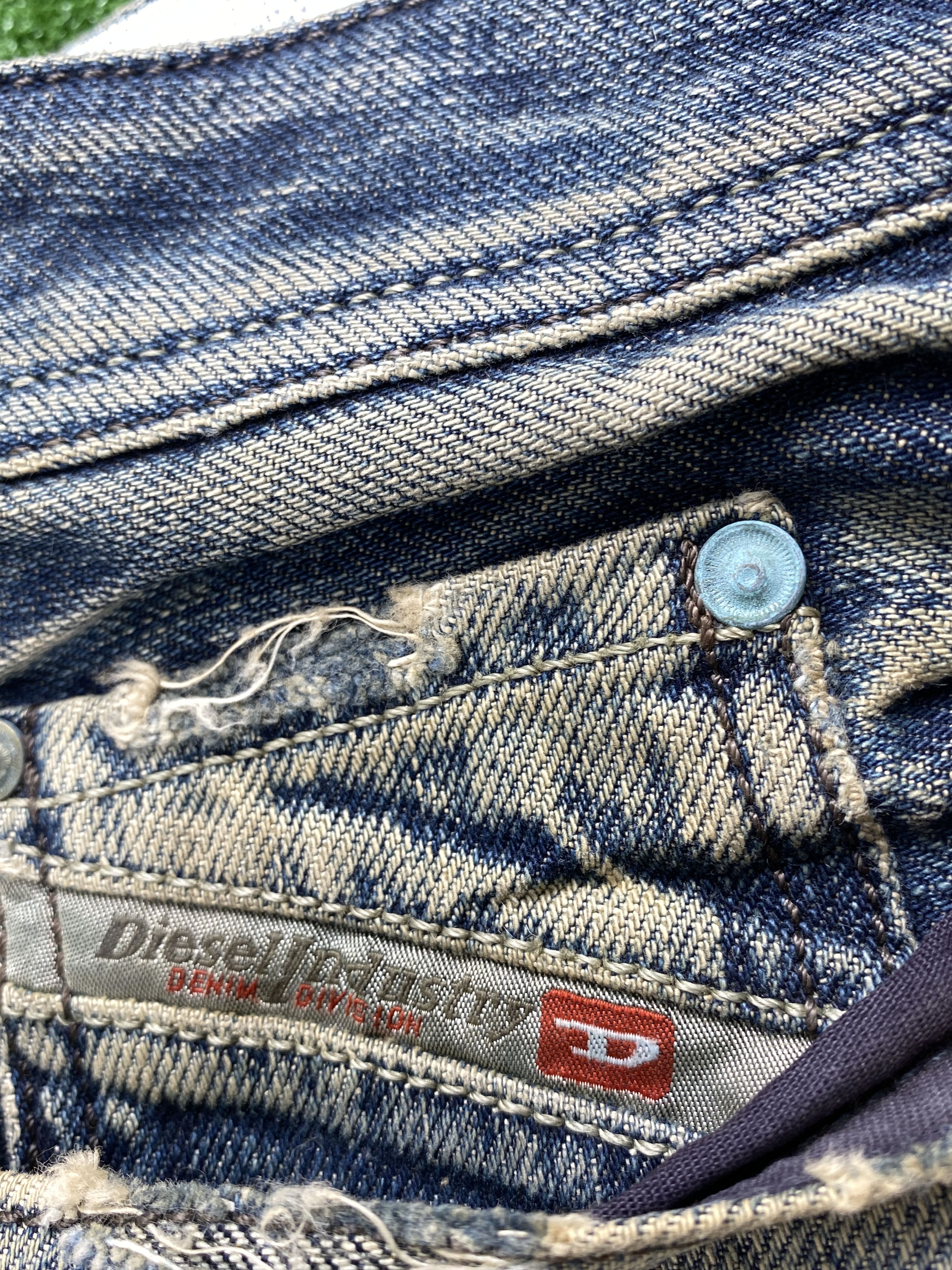 Diesel 💢 Selvedge Vintage Diesel Industry Faded Blue Jeans CP0077 Size US 32 / EU 48 - 7 Thumbnail