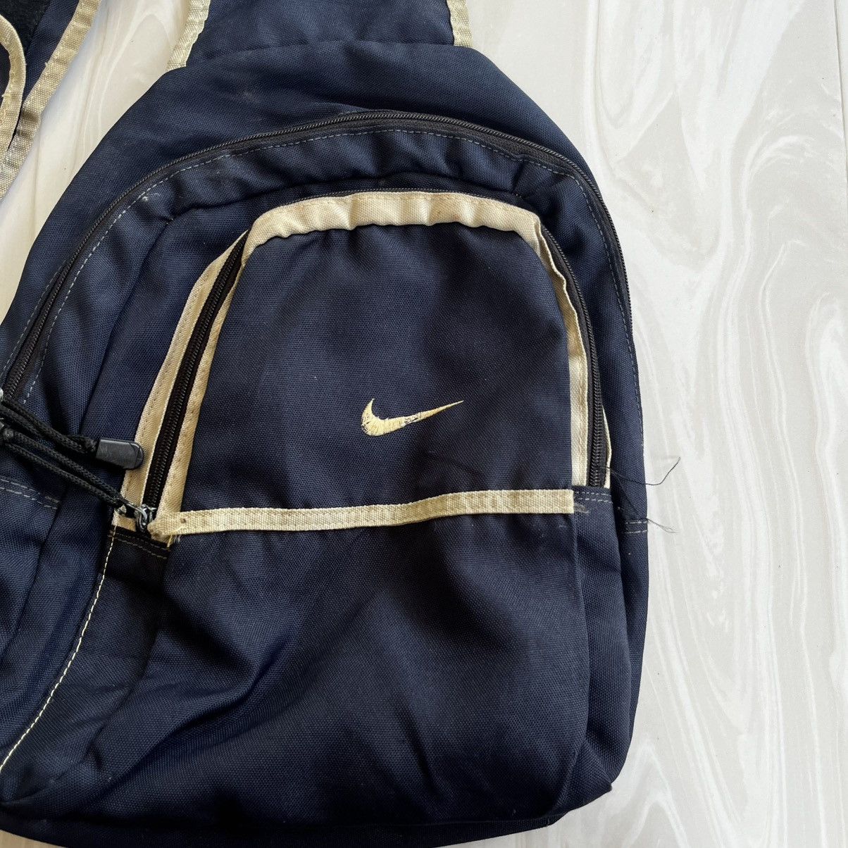 Nike Vintage 90s Nike sling bag Size ONE SIZE - 5 Thumbnail