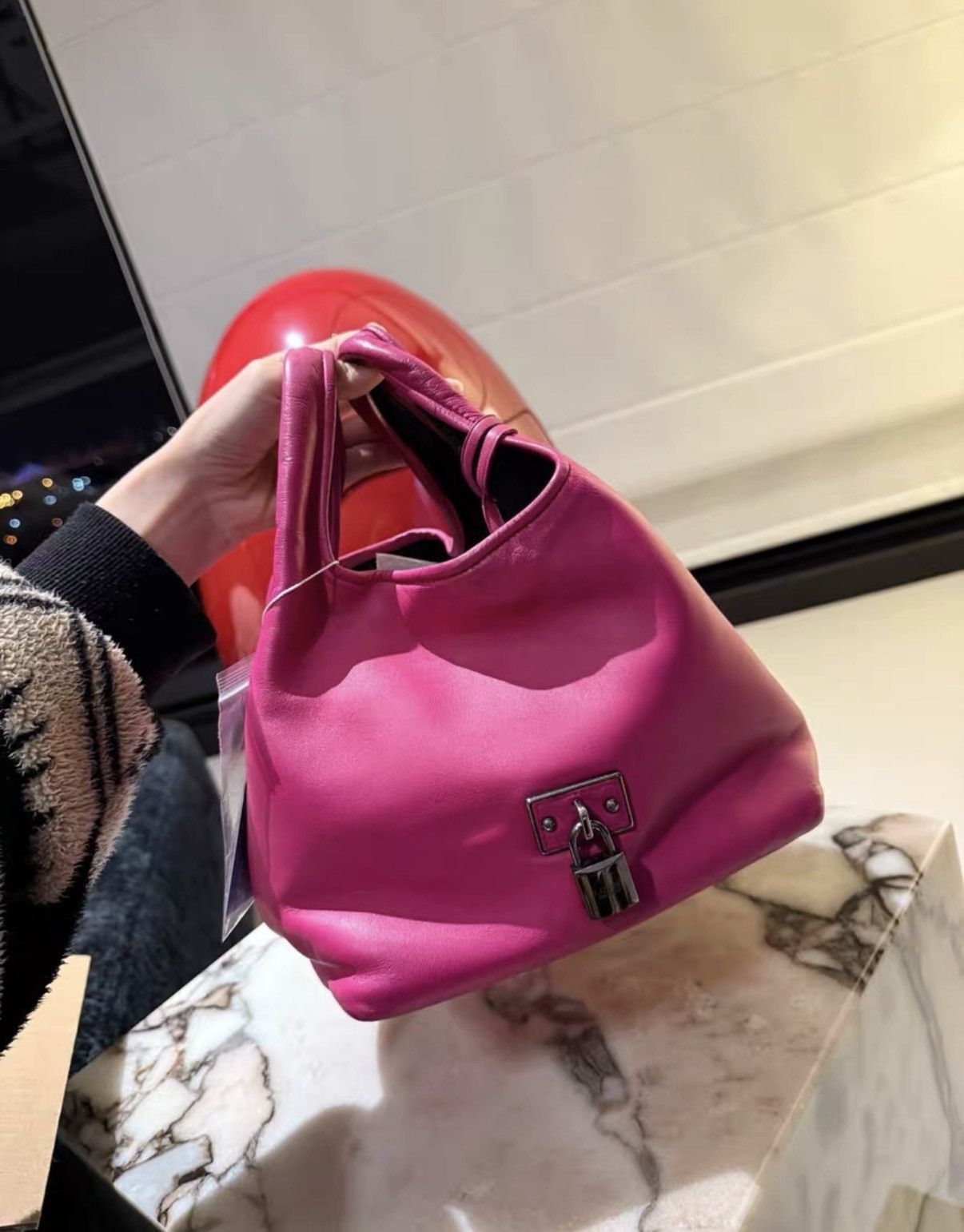 Loewe Loewe Vintage Lock Bucket Bag J36 Size ONE SIZE - 1 Thumbnail