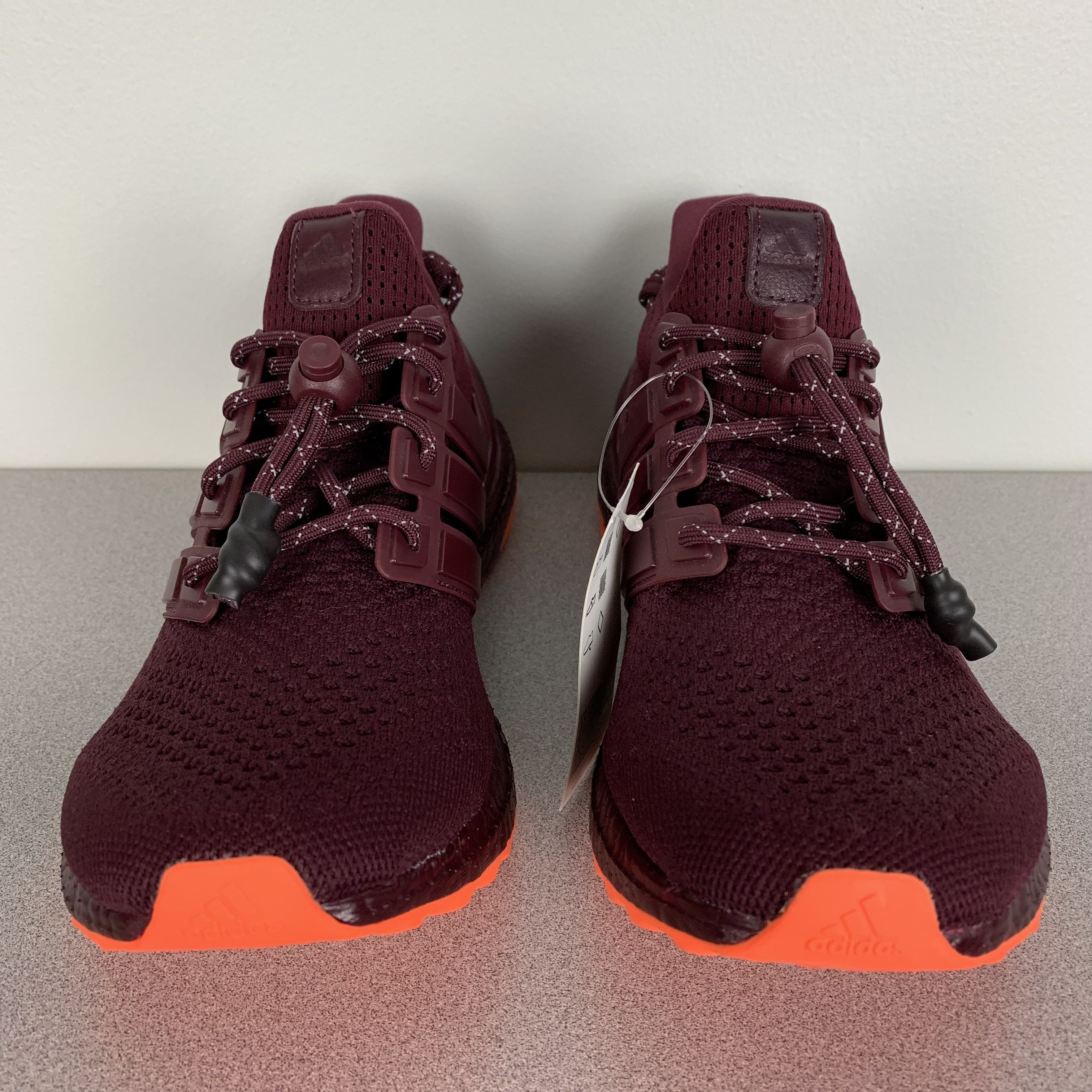 Adidas Ivy Park Ultra Boost Size US 9 / EU 42 - 2 Thumbnail