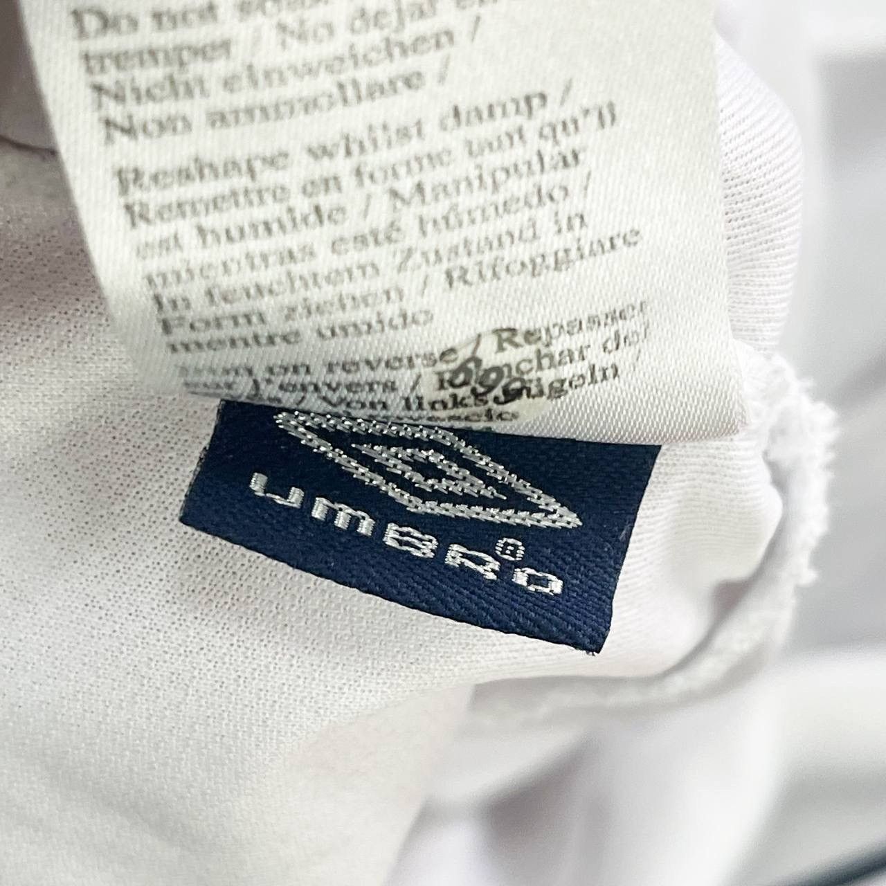 Umbro Umbro England Rooney Size US L / EU 52-54 / 3 - 8 Thumbnail