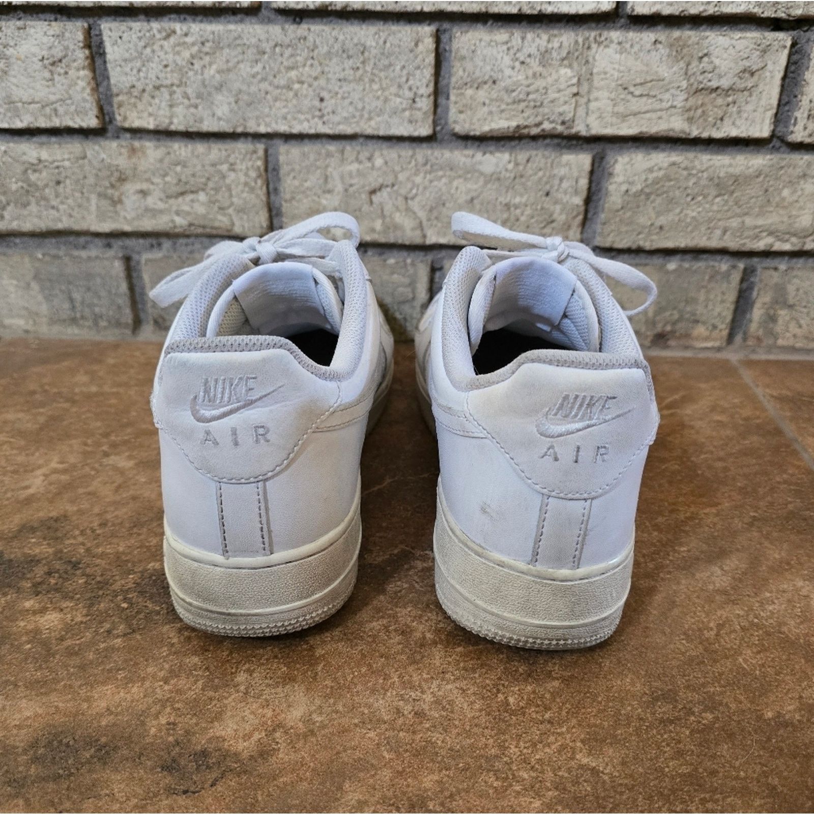 Nike White | NIKE | Air Force 1 Sneaks Size US 10 / EU 43 - 4 Thumbnail