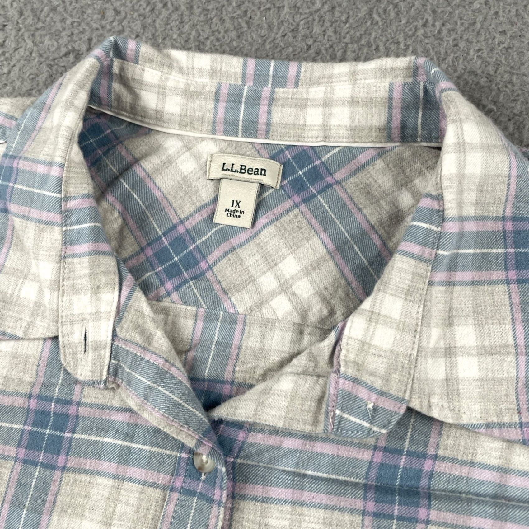 Vintage VINTAGE? Women’s L.L.Bean Plaid Flannel Button-Up Pocket Shirt Pink Blue 1X Xtra Soft Size XL / US 12-14 / IT 48-50 - 3 Thumbnail