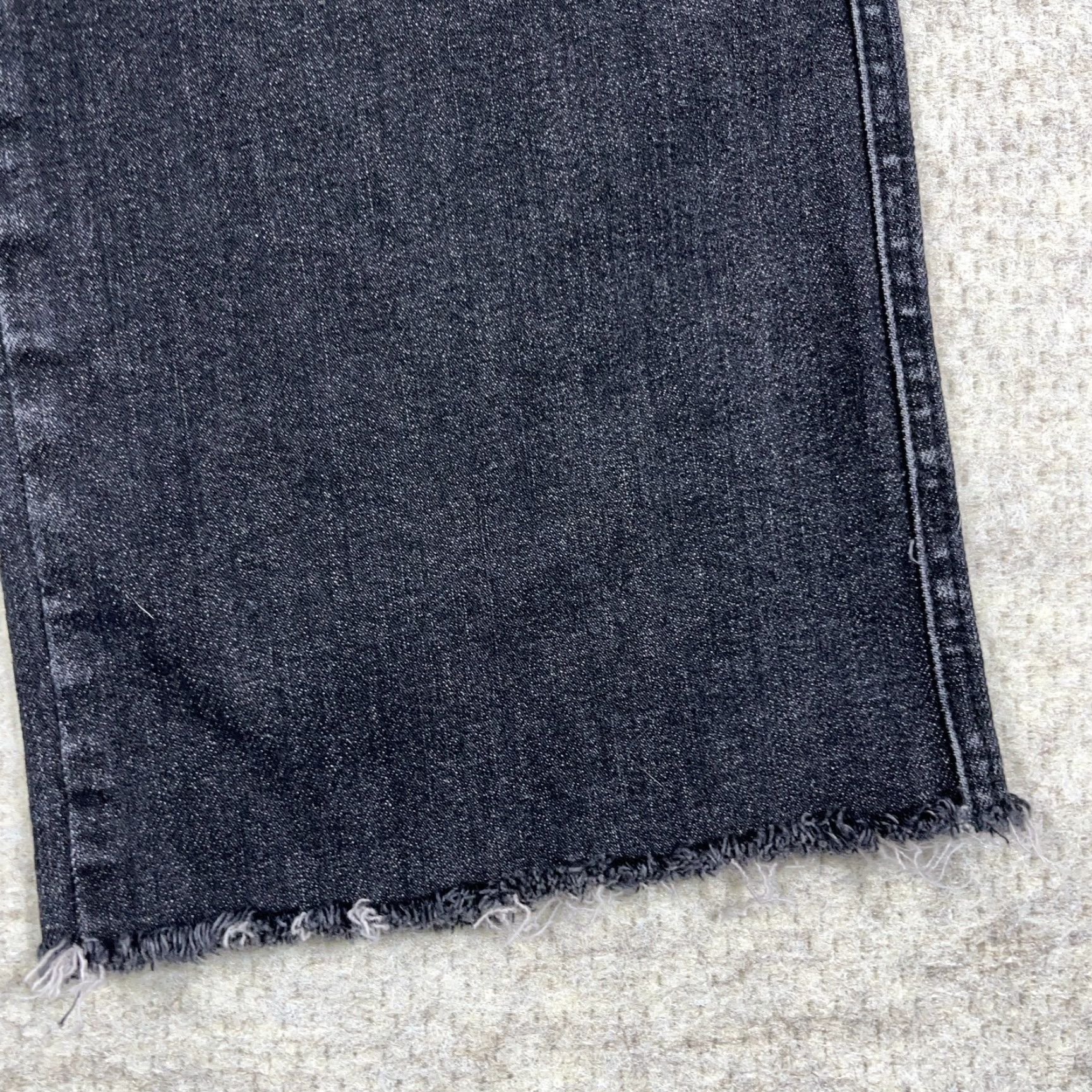 Vintage Judy Blue Jeans Women 5 27 Straight Leg Relaxed Fit Black Wash Frayed Raw Hem - Vintage? No Size 27" / US 4 / IT 40 - 6 Thumbnail