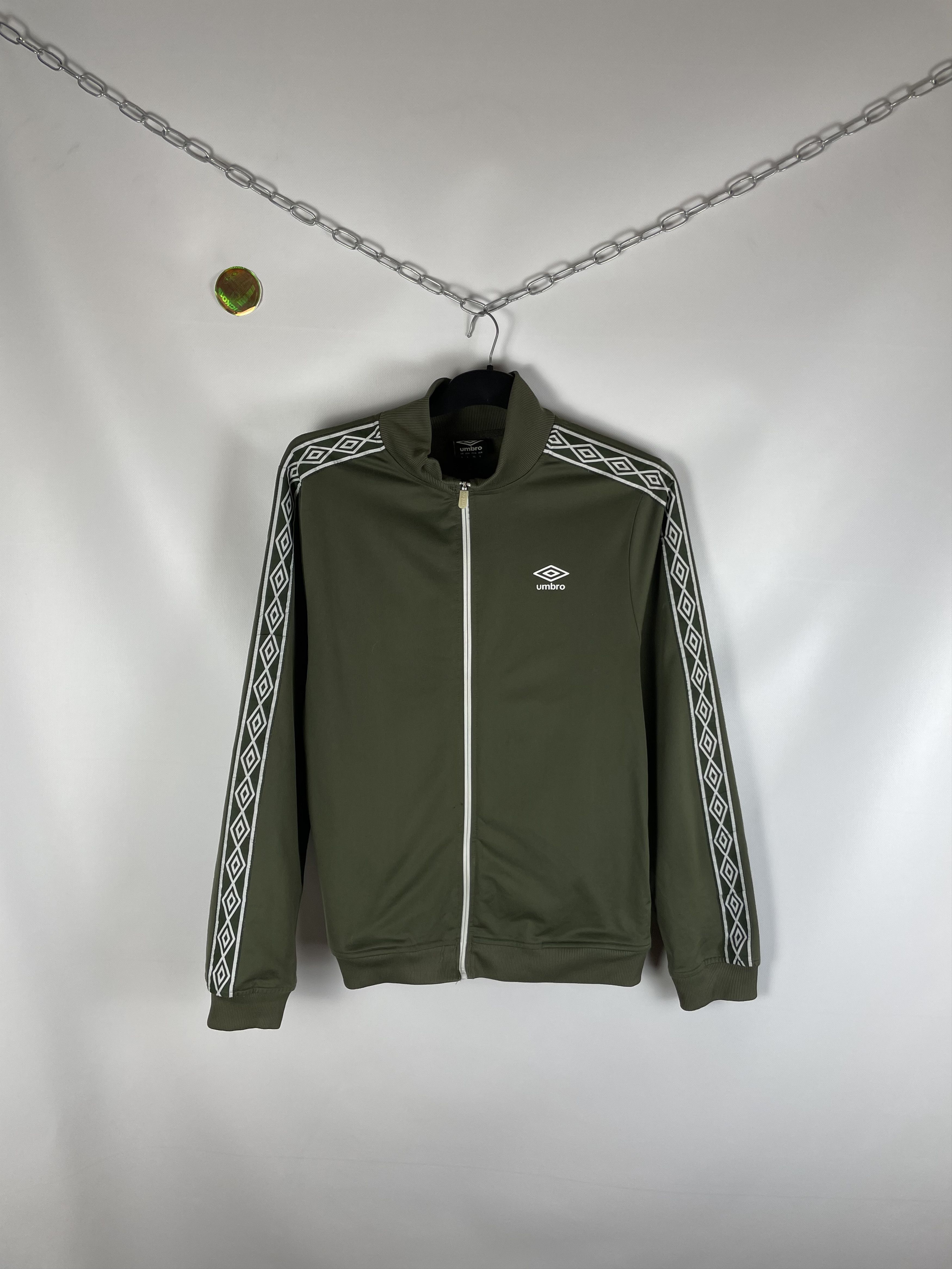 Vintage Vintage Umbro Track Jacket Size US L / EU 52-54 / 3 - 1 Thumbnail