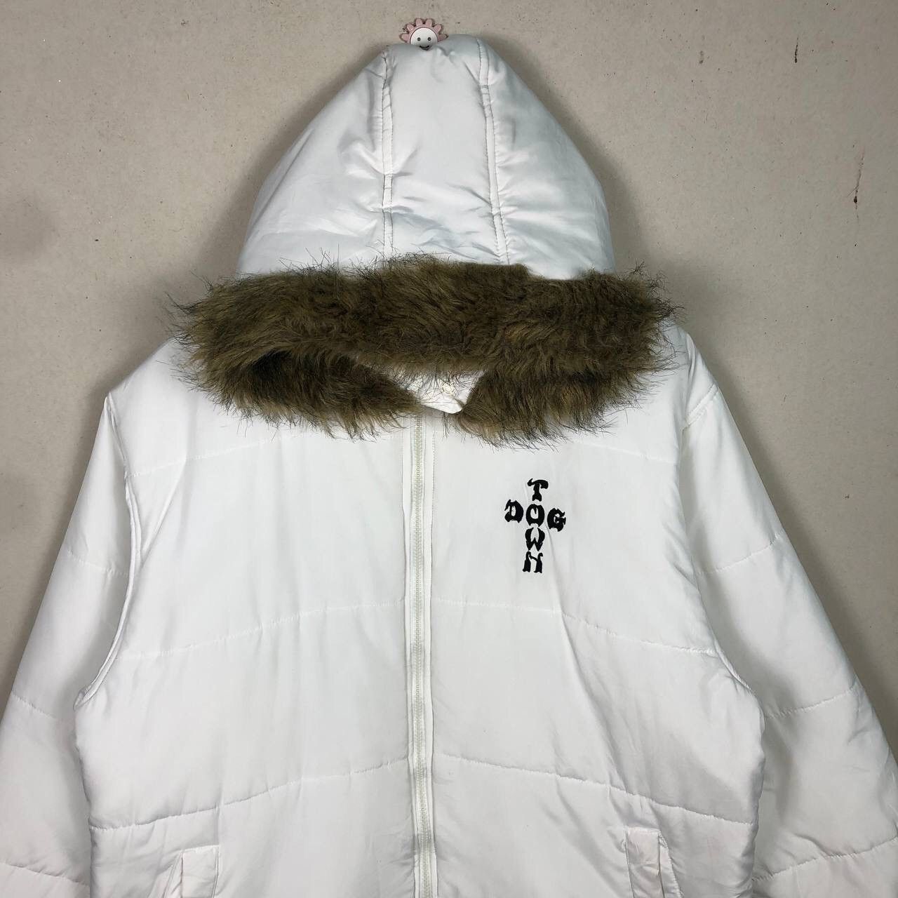 Dogtown Vintage Dogtown Faux Fur Black Dragon Puffer Down Jacket Size US XL / EU 56 / 4 - 3 Thumbnail