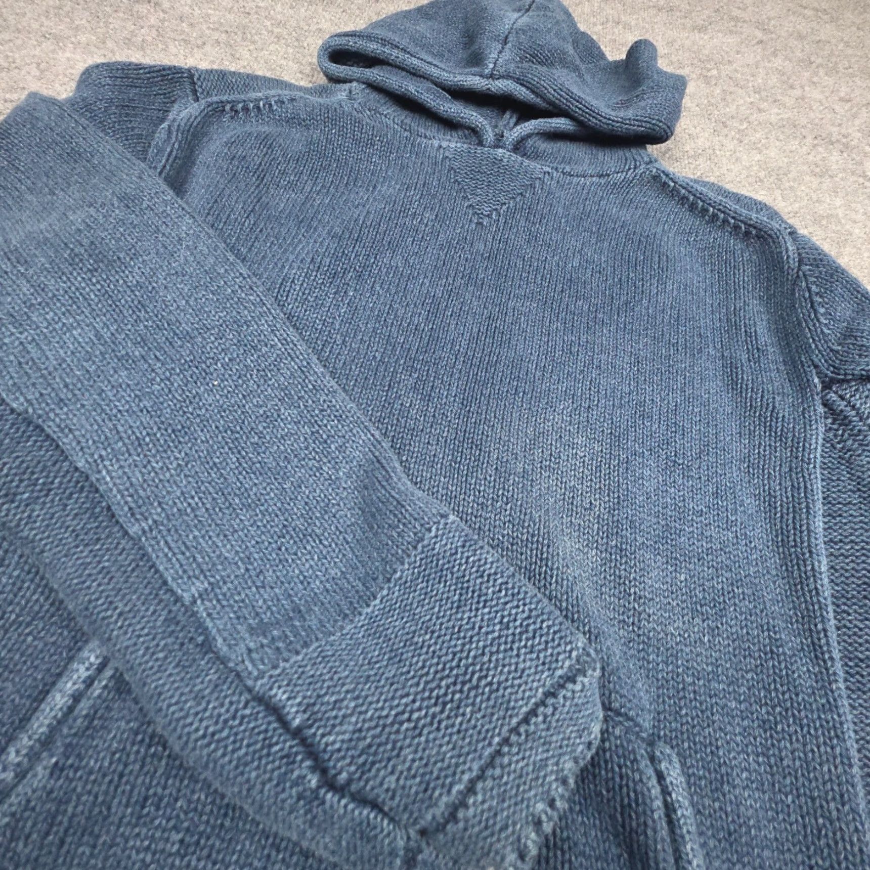 Gap VINTAGE Gap Hoodie Womens Medium Blue Faded Heavy Knit Oversized Fit Pullover Hooded Knit Sweater Size M / US 6-8 / IT 42-44 - 2 Thumbnail