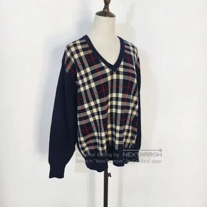 Burberry Burberry Navy Wool Plaid Long Sleeve Knit Sweater. Size M / US 6-8 / IT 42-44 - 2 Thumbnail