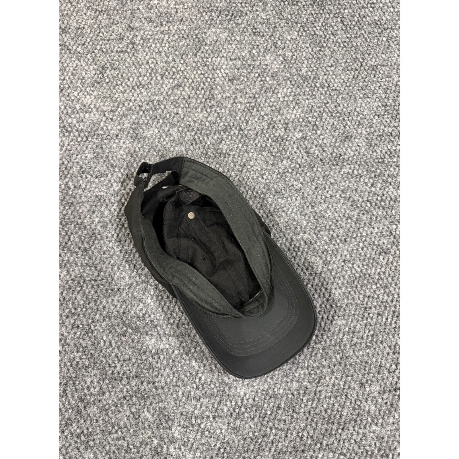 Nike Nike Hat Cap One Size Black Mens Casual Sports Swoosh Embroidered Adjustable Strap Back Cap Size ONE SIZE - 5 Thumbnail